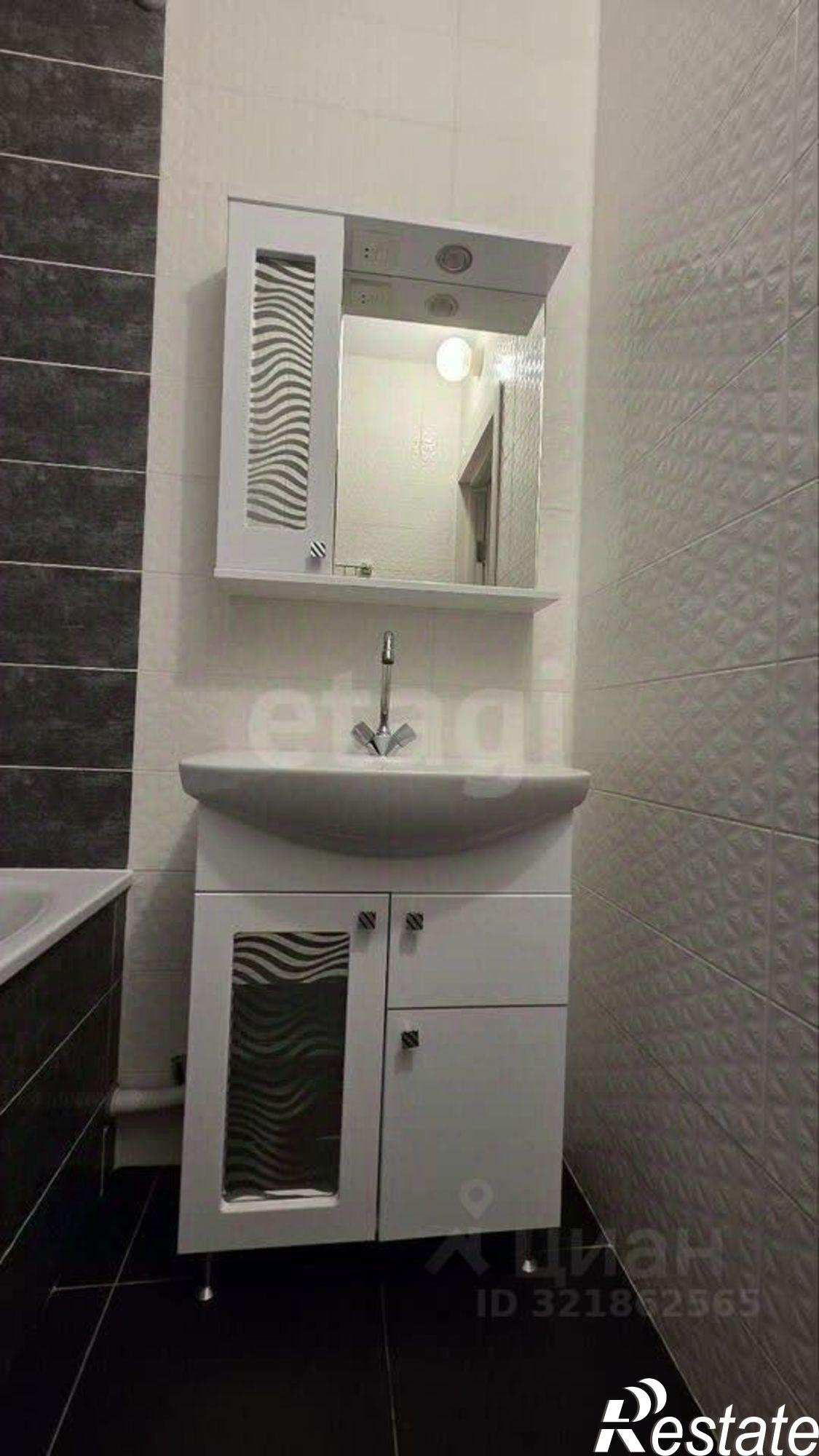 Сдать квартиру за 38 000 рублей на улица Городовикова, 36