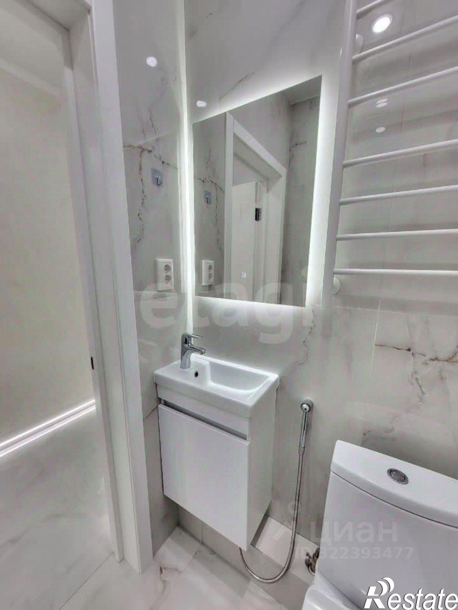 Сдать квартиру за 120 000 рублей на ул Ларина, 45 5