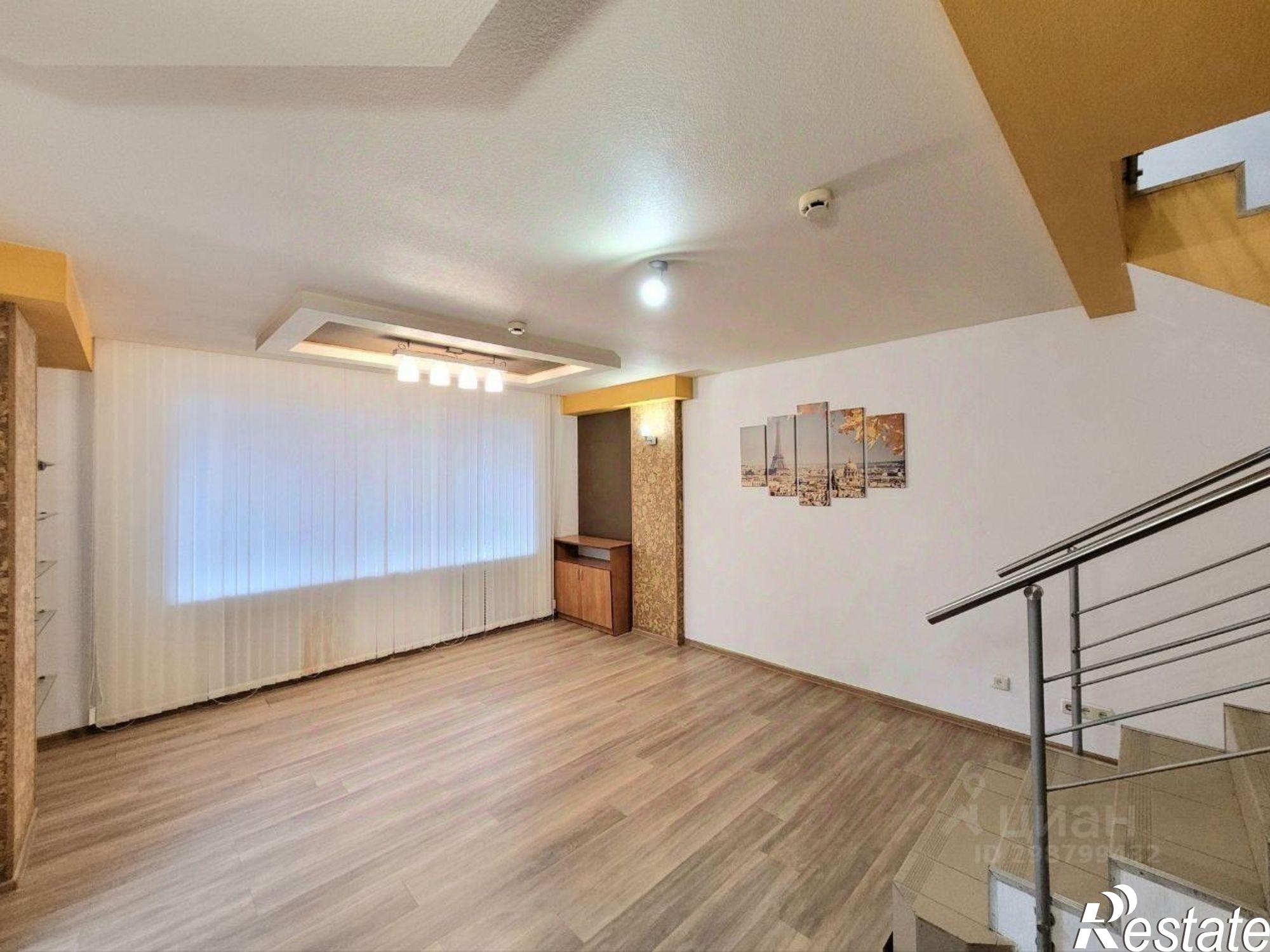 Сдать офис, помещение под офис за 244 588 рублей на улица Обороны, 43