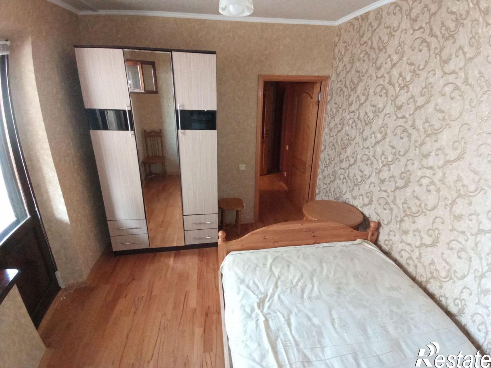 Сдать квартиру за 27 000 рублей на улица Содружества, 35/1