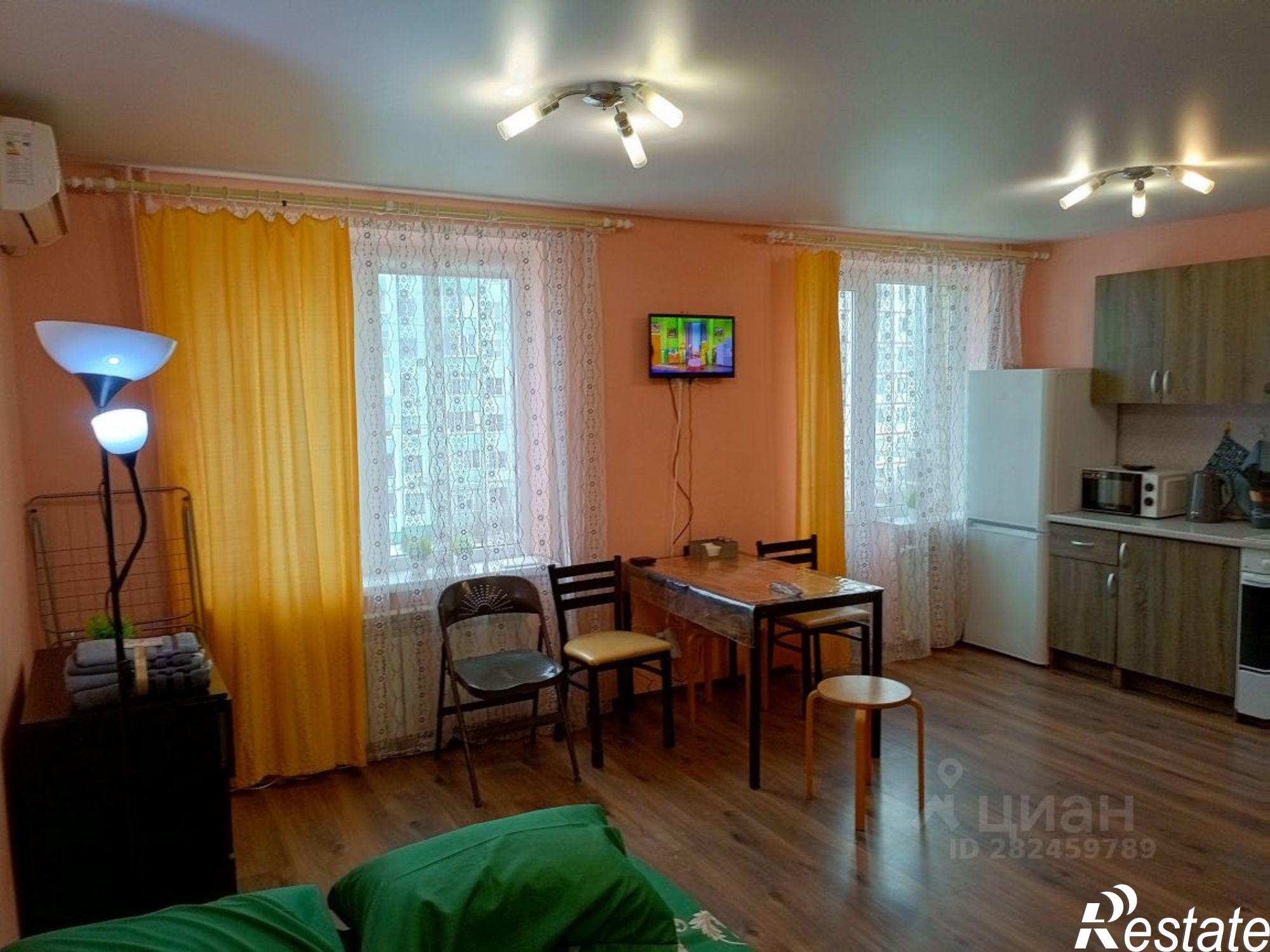 Сдать квартиру за 28 000 рублей на ул 3-я Семейная, 21