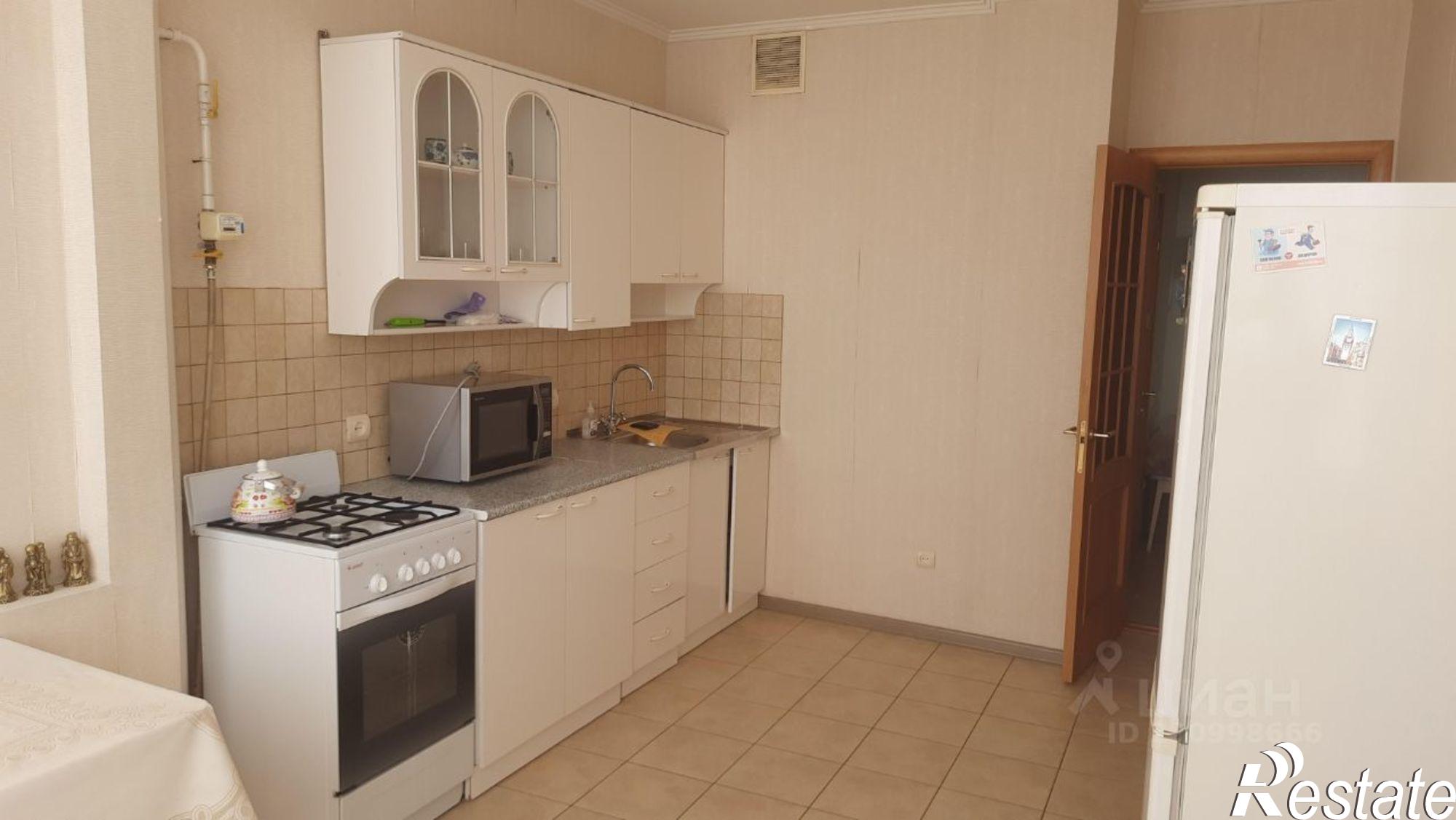 Сдать квартиру за 28 000 рублей на улица Закруткина, 41