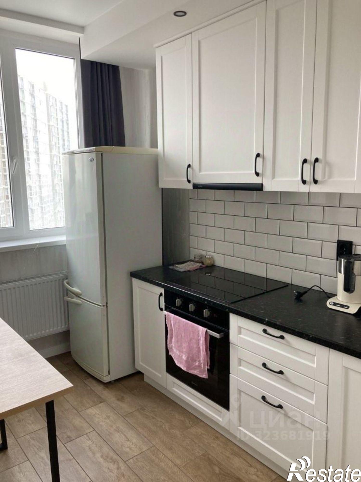 Сдать квартиру за 30 000 рублей на улица Мечникова, 37