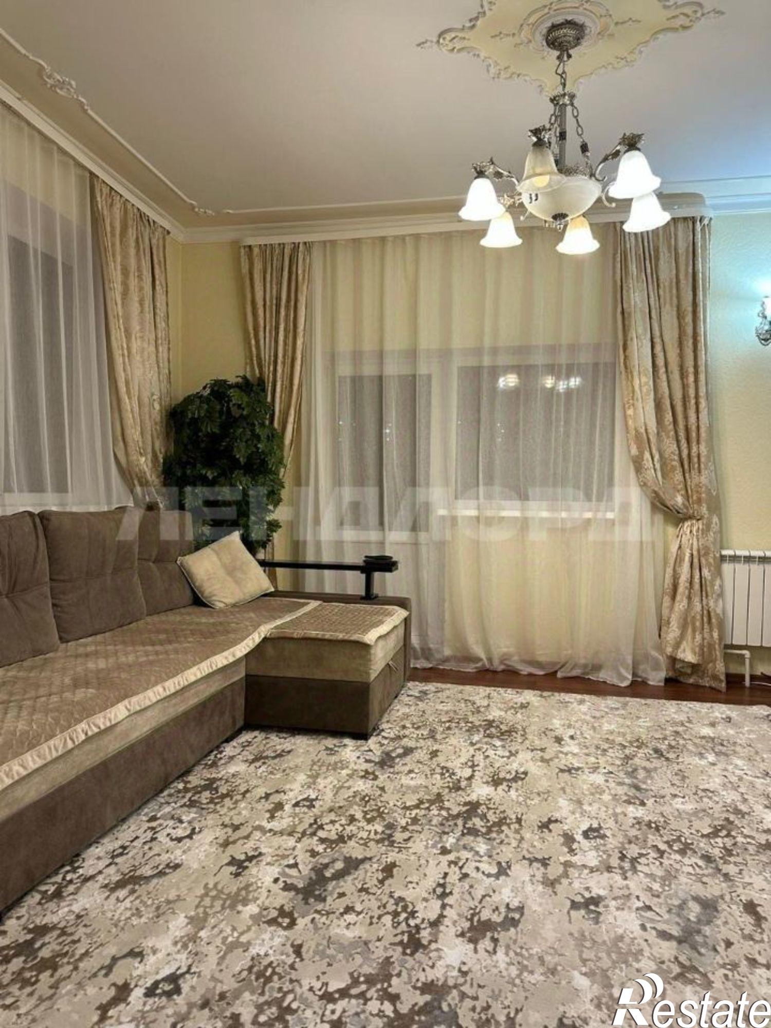 Сдать дачу, дом, коттедж за 120 000 рублей на ул Рассветная, 97