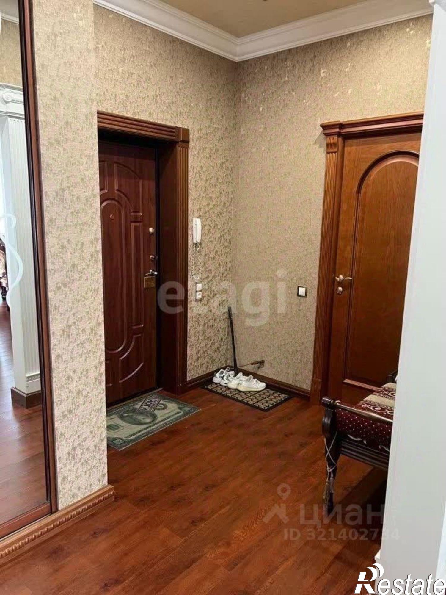 Купить квартиру за 16 200 000 рублей на Инструментальная улица, 3