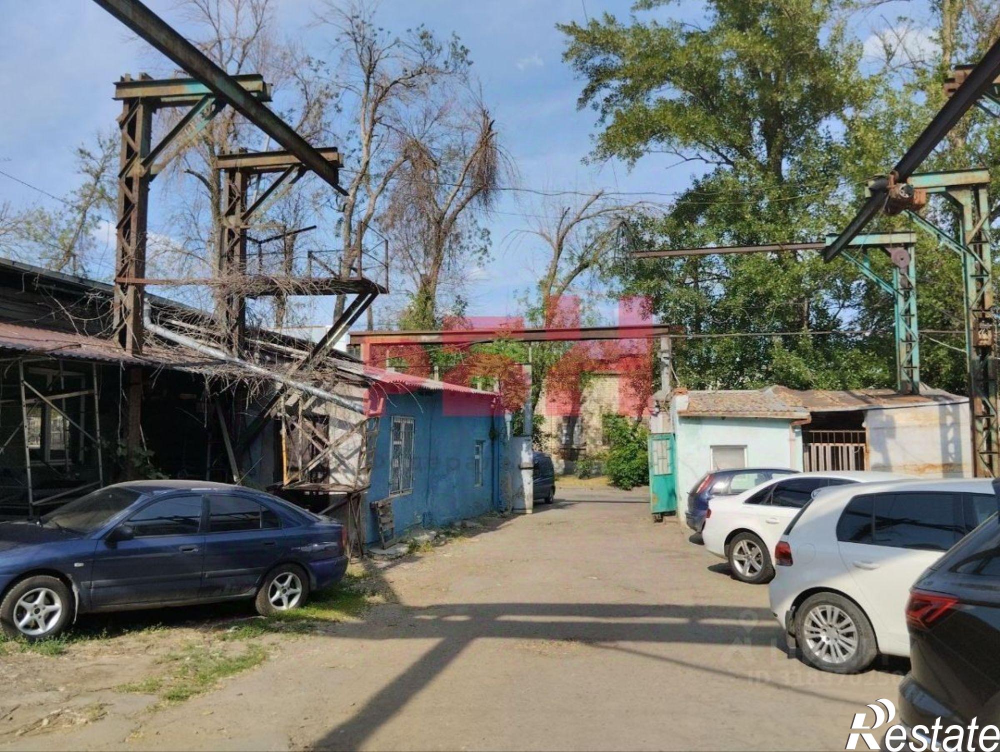 Сдать складское помещение за 528 000 рублей на ул 24-я линия, 20