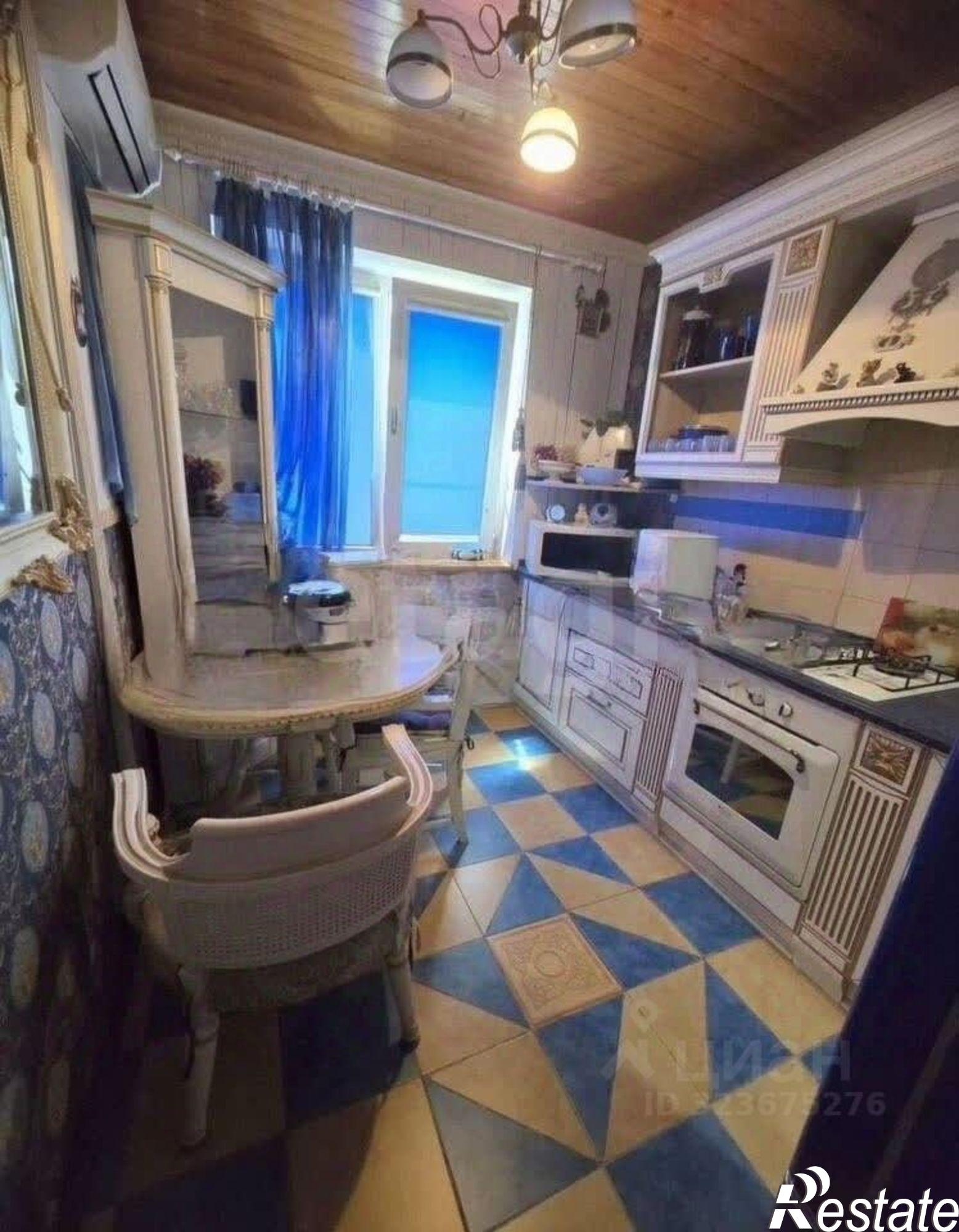 Купить квартиру за 5 800 000 рублей на бульвар Комарова, 4