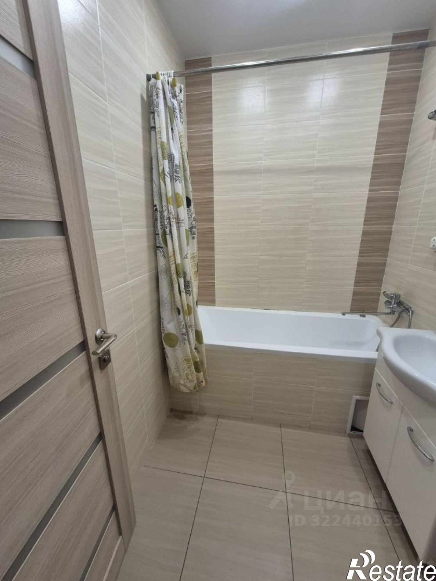 Купить квартиру за 10 000 000 рублей на ул Герасименко, 17/2