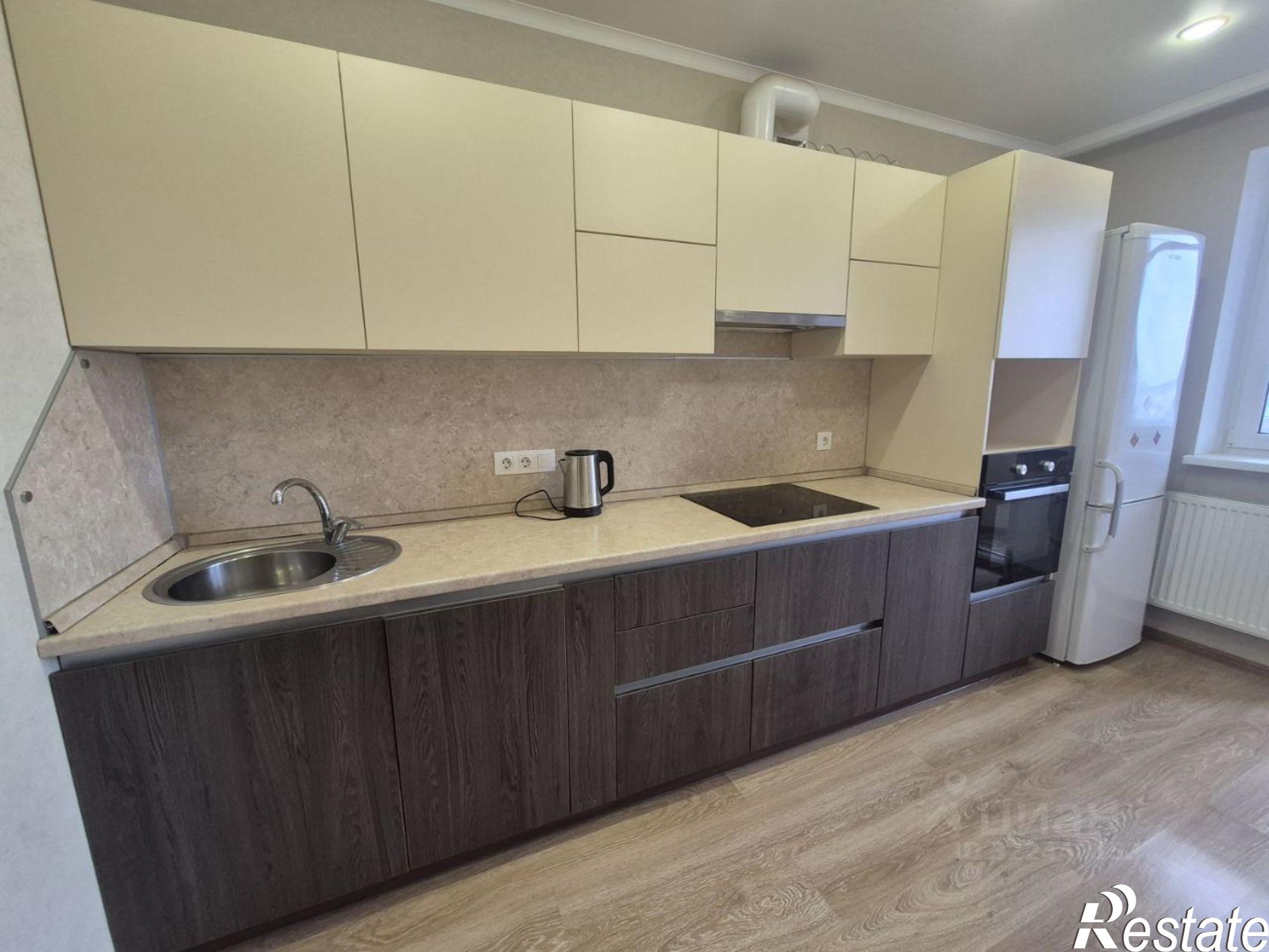 Купить квартиру за 10 000 000 рублей на ул Герасименко, 17/2