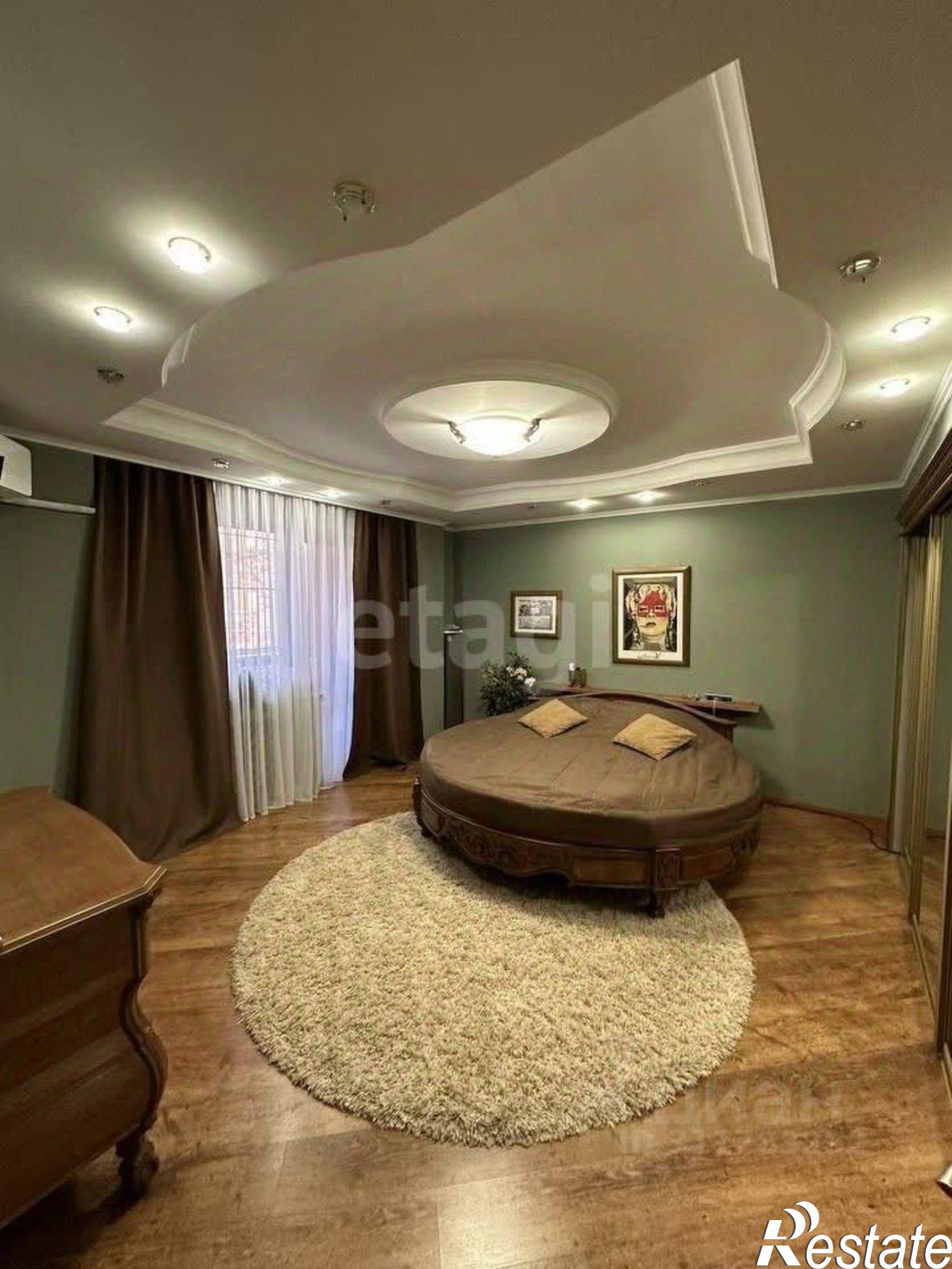 Купить квартиру за 26 000 000 рублей на переулок Островского, 58А