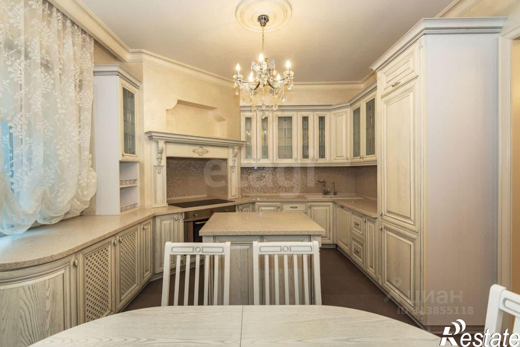 Купить квартиру за 27 000 000 рублей на Социалистическая улица, 150