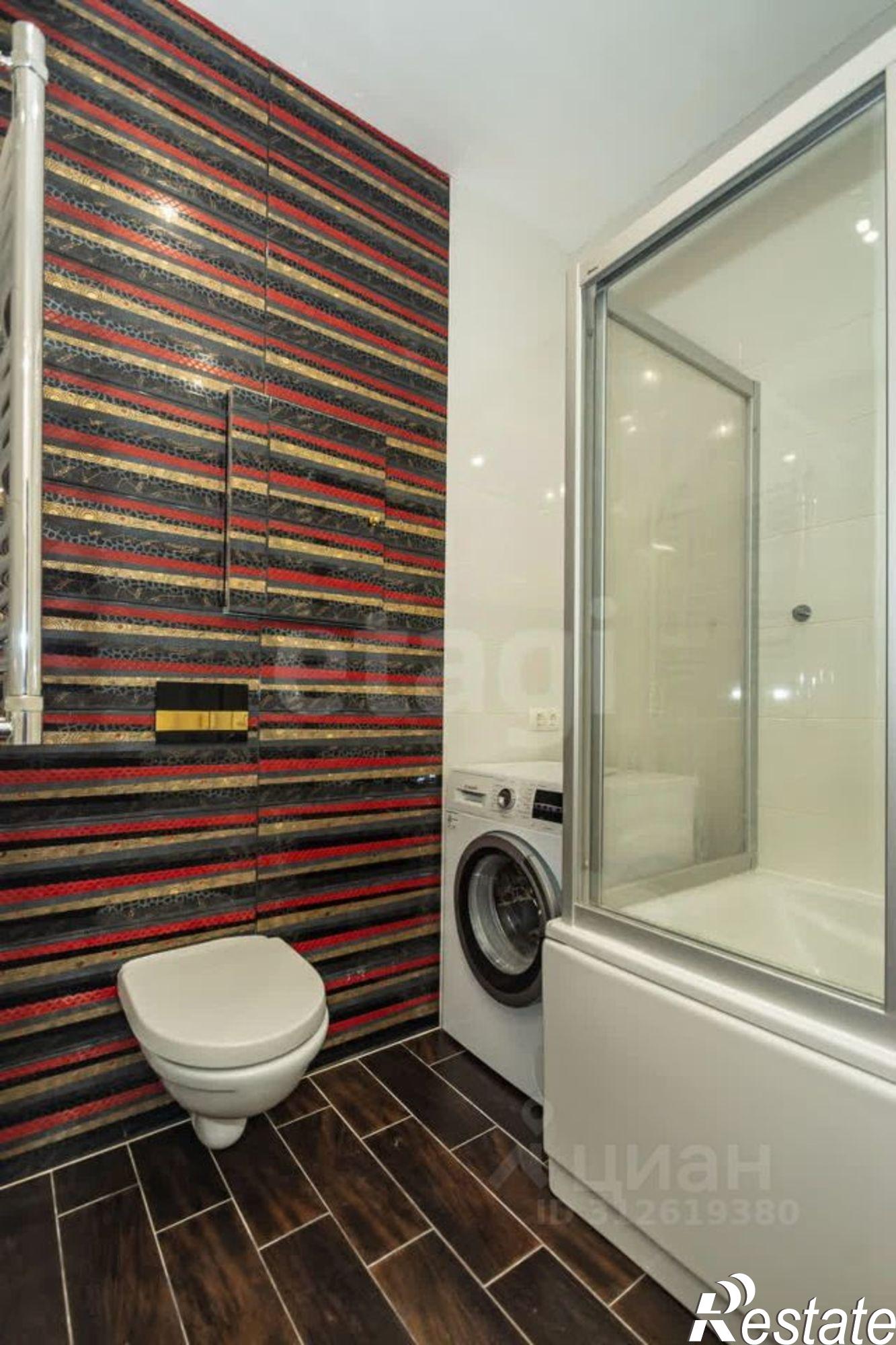 Купить квартиру за 32 000 000 рублей на улица Суворова, 91-101