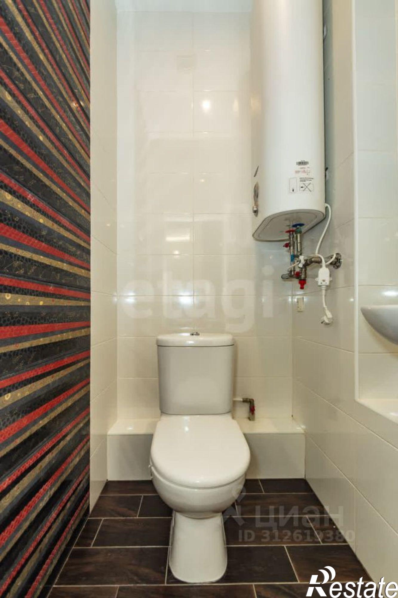 Купить квартиру за 32 000 000 рублей на улица Суворова, 91-101