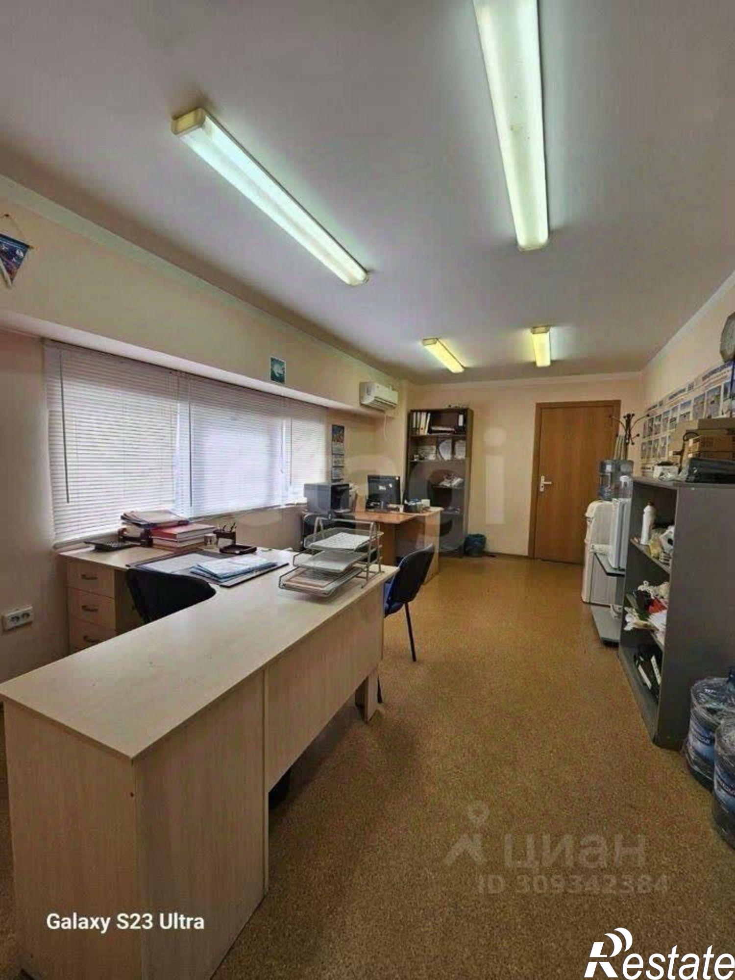 Купить складское помещение за 105 000 000 рублей на Орбитальная улица, 8А