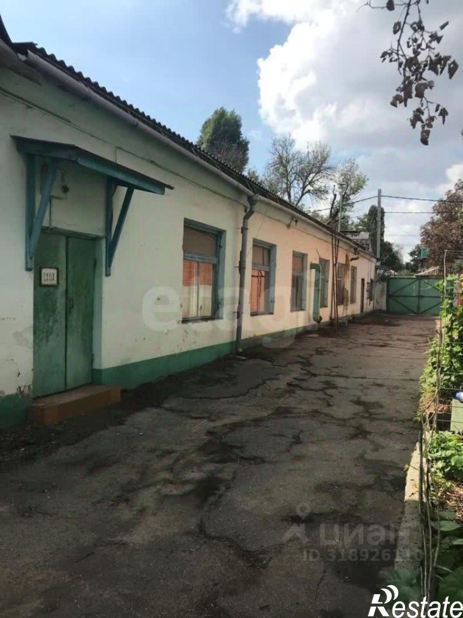 Купить складское помещение за 59 995 700 рублей на ул 36-я линия, 25