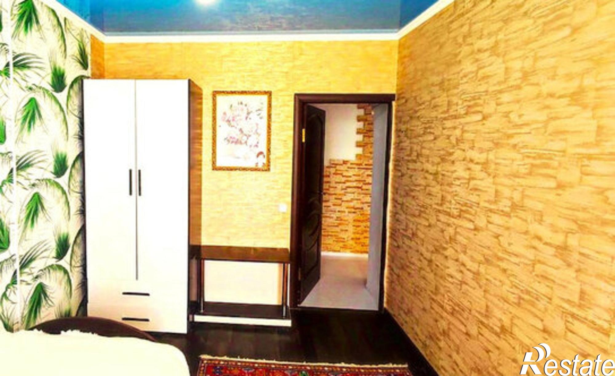 Купить квартиру за 15 000 000 рублей на ул Максима Горького, 85