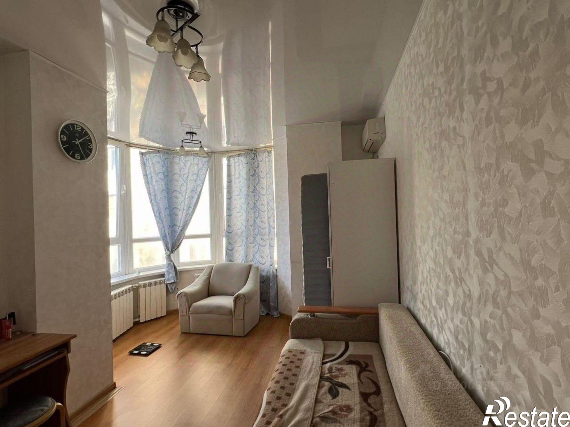 Купить квартиру за 9 450 000 рублей на улица Красных Зорь, 13