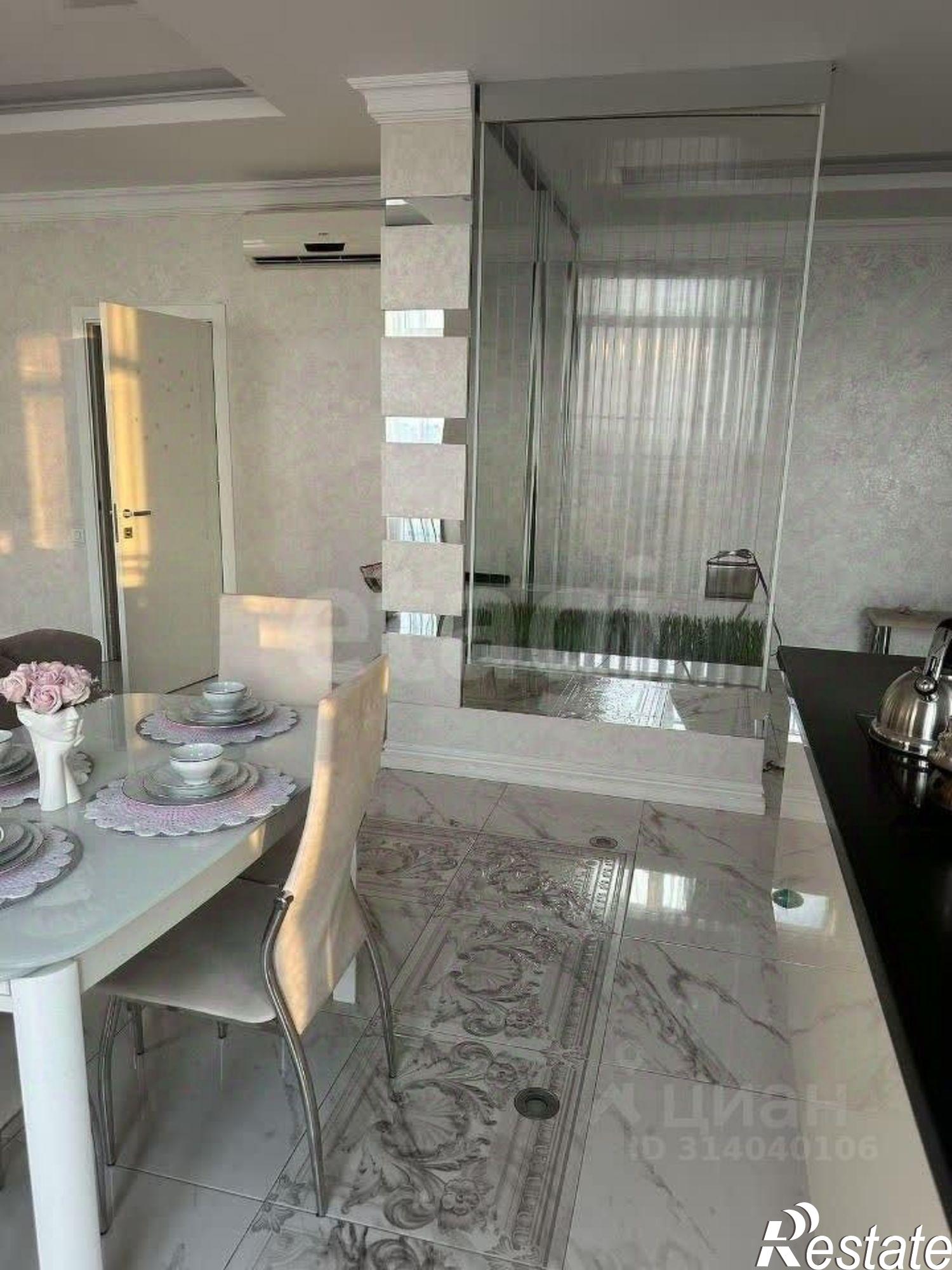 Купить квартиру за 35 000 000 рублей на улица Варфоломеева, 222А