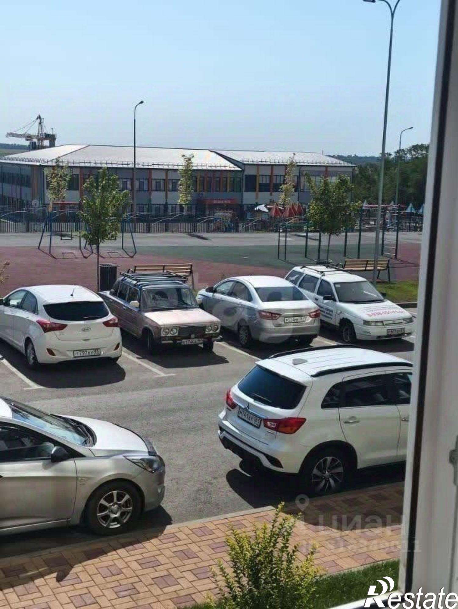 Купить квартиру за 4 150 000 рублей на ул Дмитрия Петрова, 6