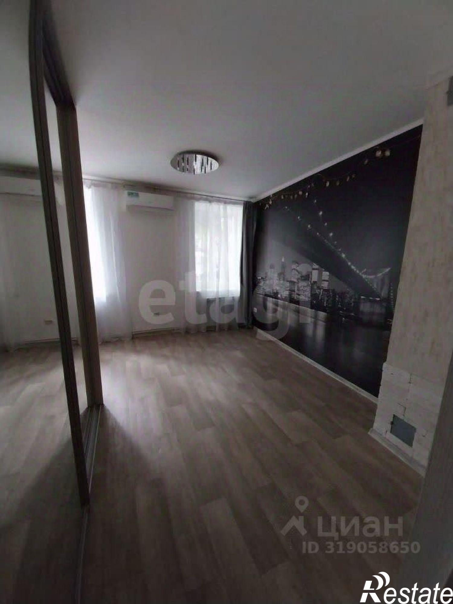 Купить квартиру за 4 400 000 рублей на Крыловской пер, 12