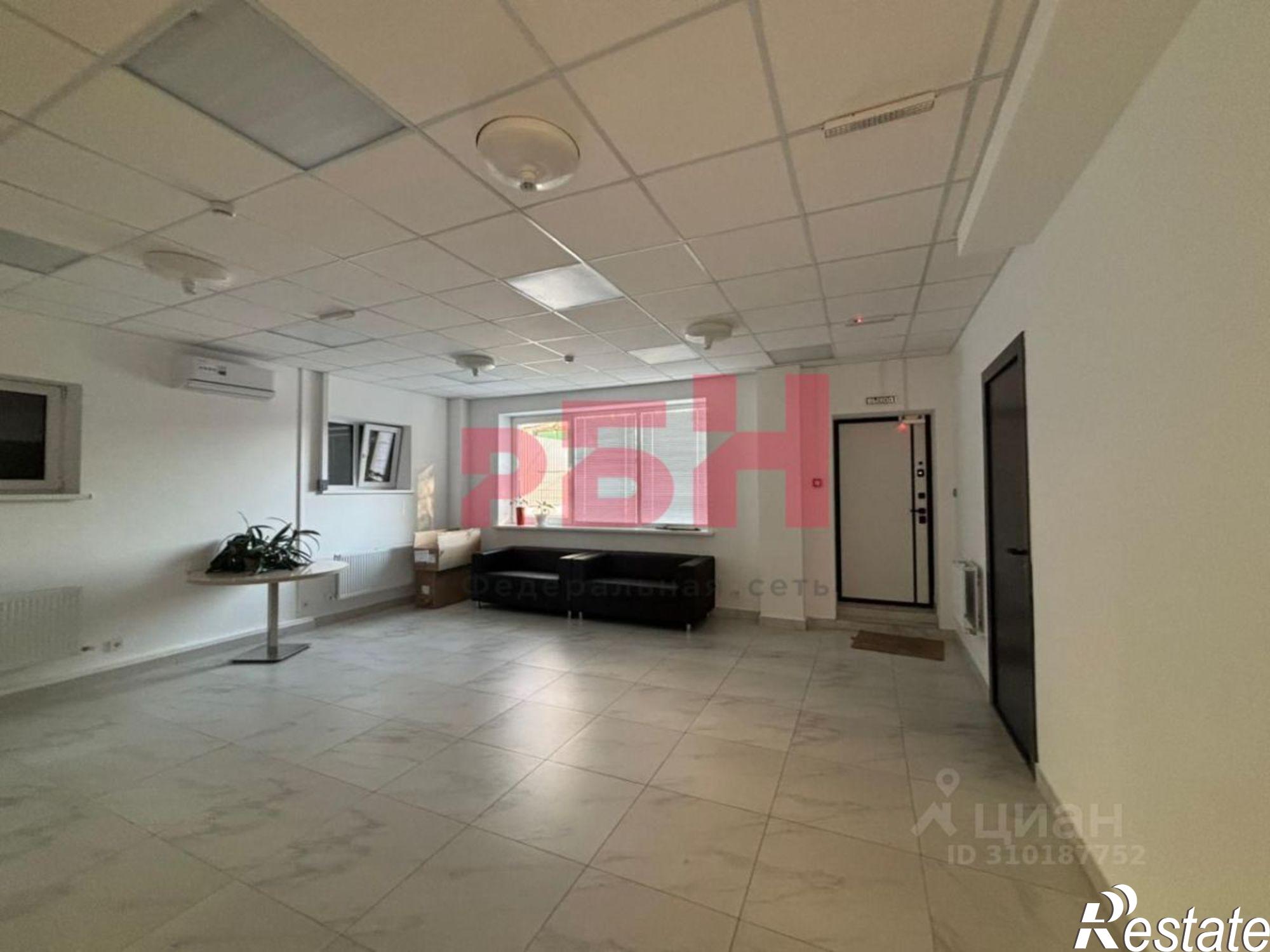 Купить ОСЗ, отдельно стоящее здание за 67 700 100 рублей на ул Мясникова, 31