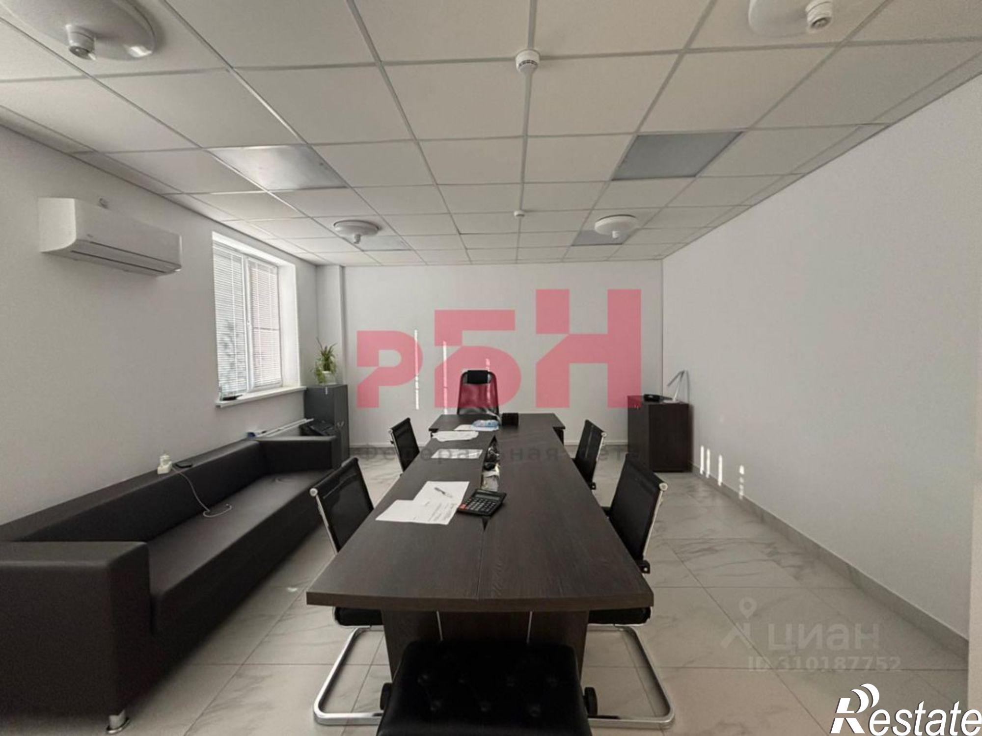 Купить ОСЗ, отдельно стоящее здание за 67 700 100 рублей на ул Мясникова, 31