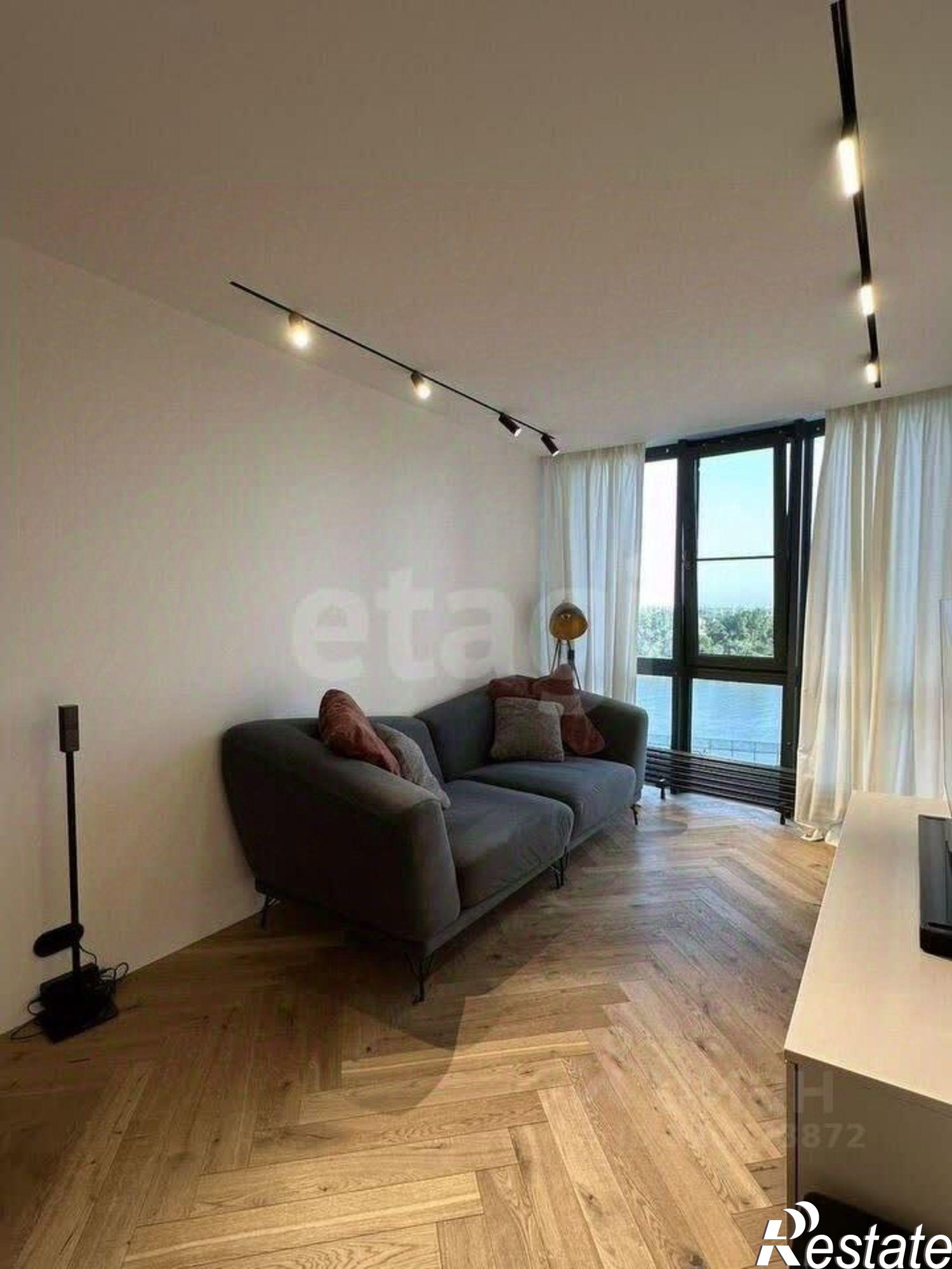 Купить квартиру за 13 500 000 рублей на ул Береговая, 6