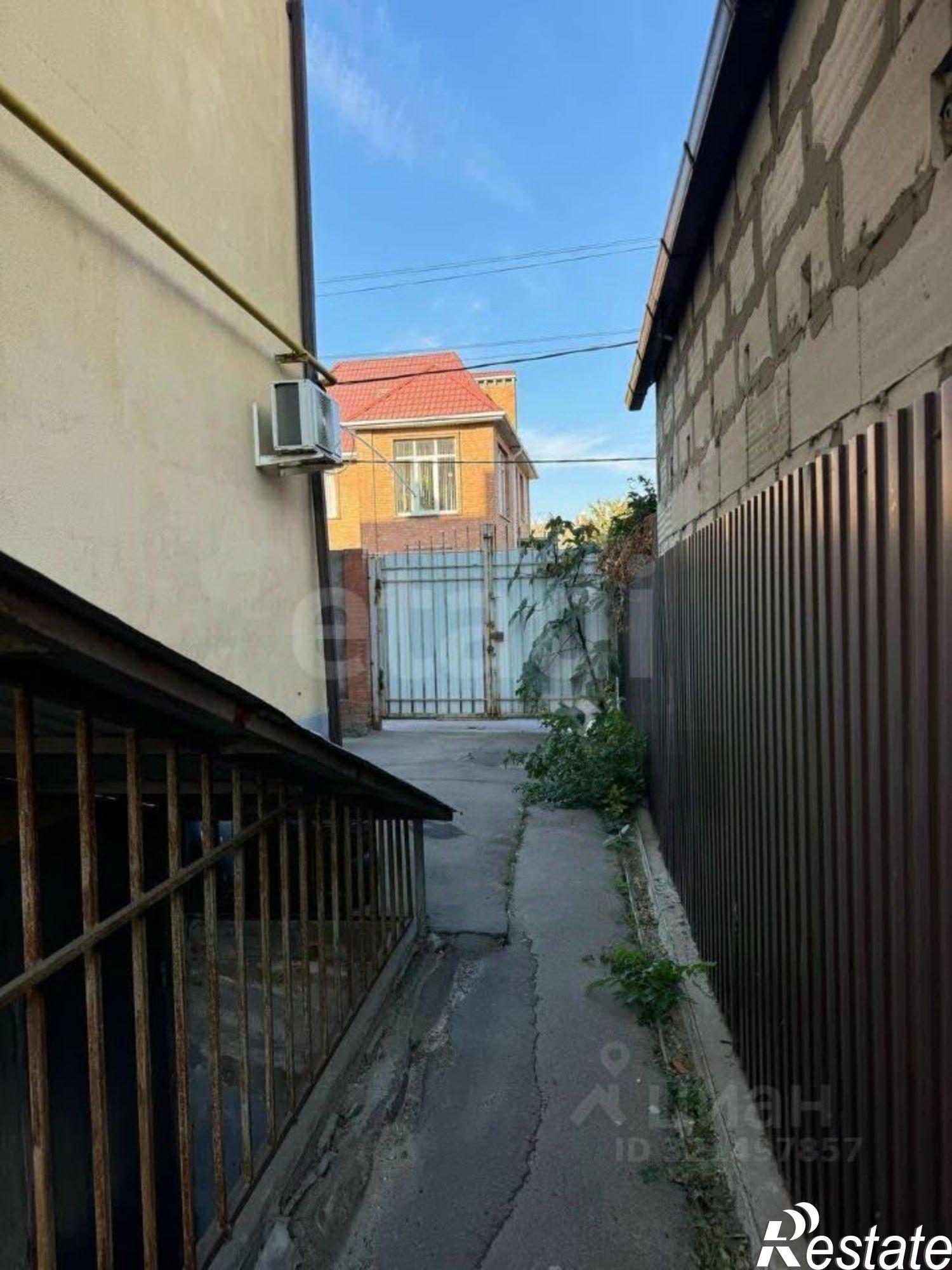 Купить квартиру за 2 570 000 рублей на ул Лепестковая, 30/36