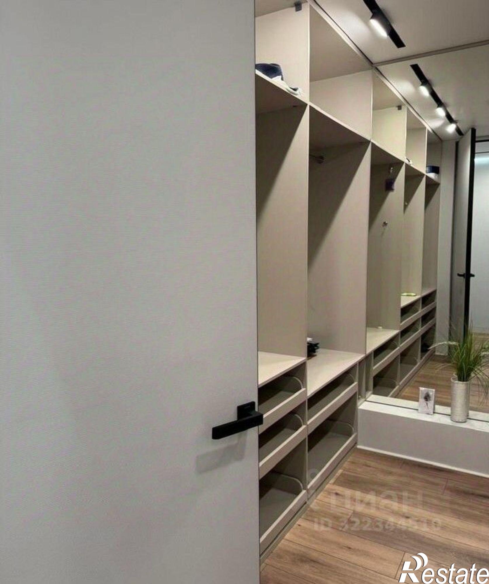 Купить квартиру за 24 300 000 рублей на ул Максима Горького, 158/80