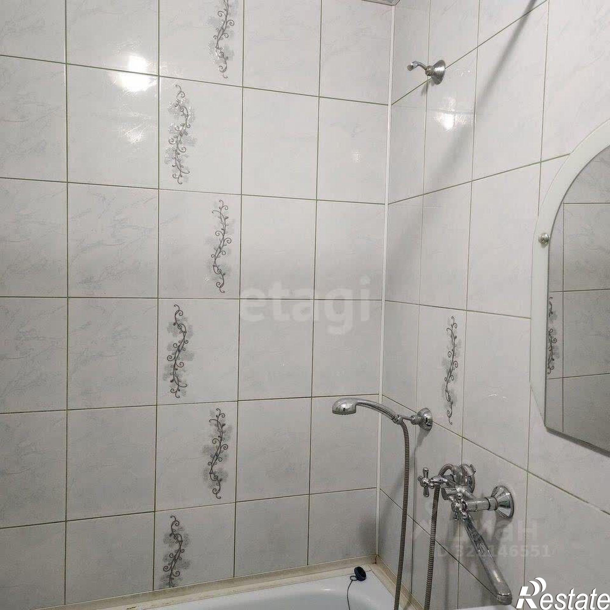 Купить квартиру за 6 200 000 рублей на ул Мильчакова, 3