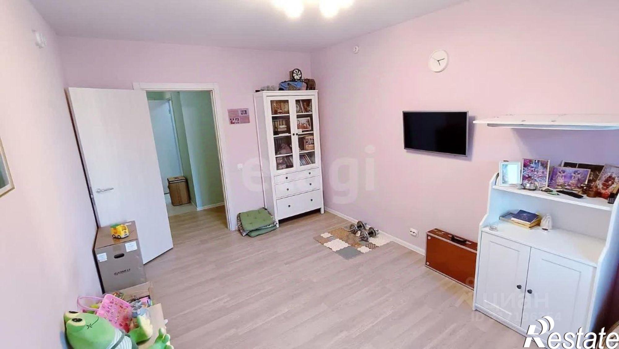 Купить квартиру за 7 100 000 рублей на Орбитальная улица, 23