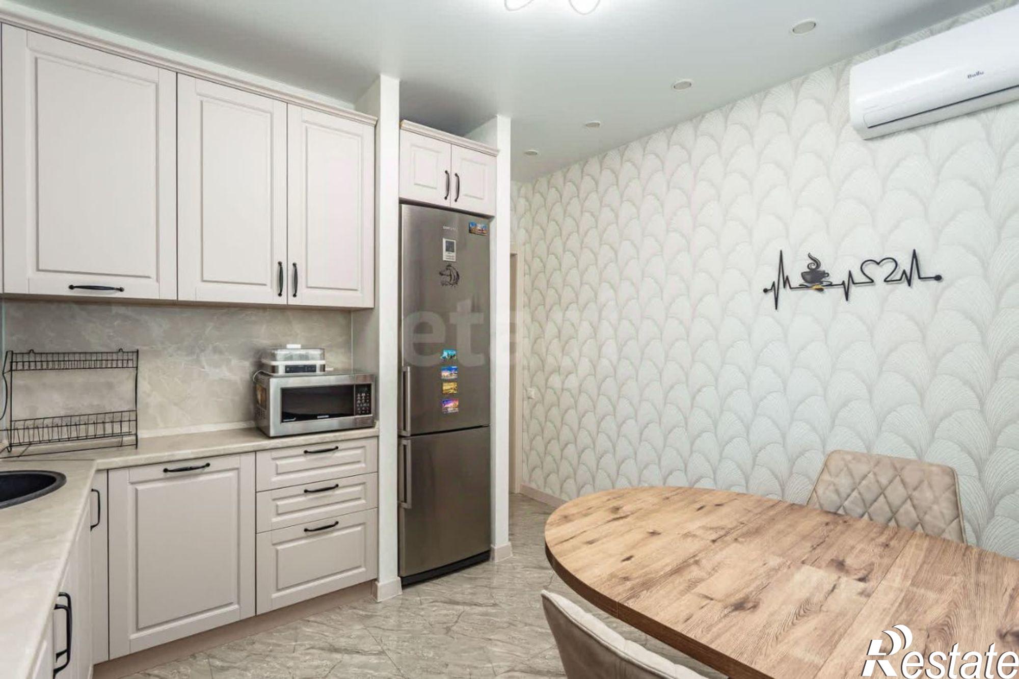 Купить квартиру за 10 770 000 рублей на Соборный переулок, 98