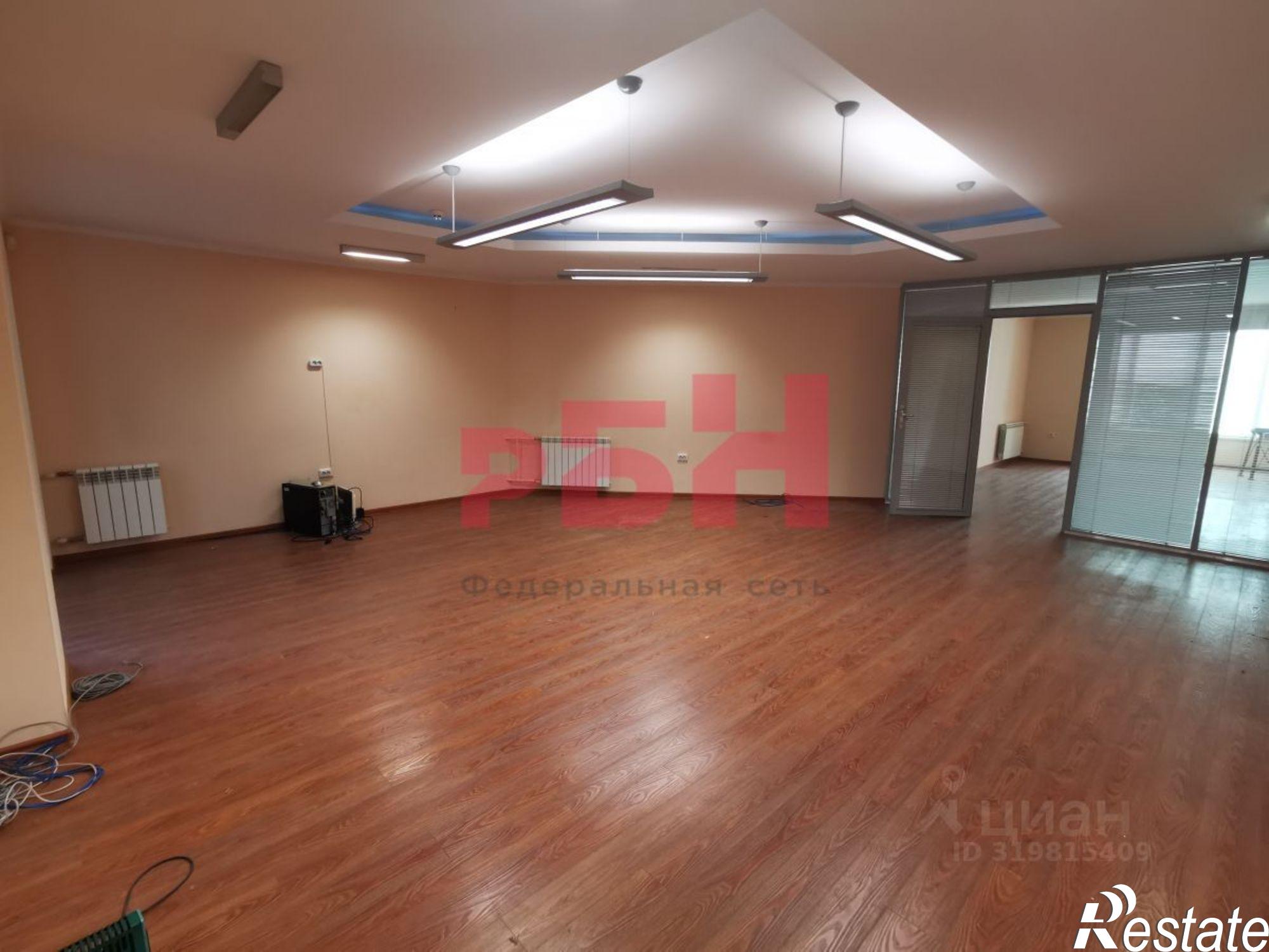 Купить офис, помещение под офис за 59 890 400 рублей на улица Максима Горького, 102