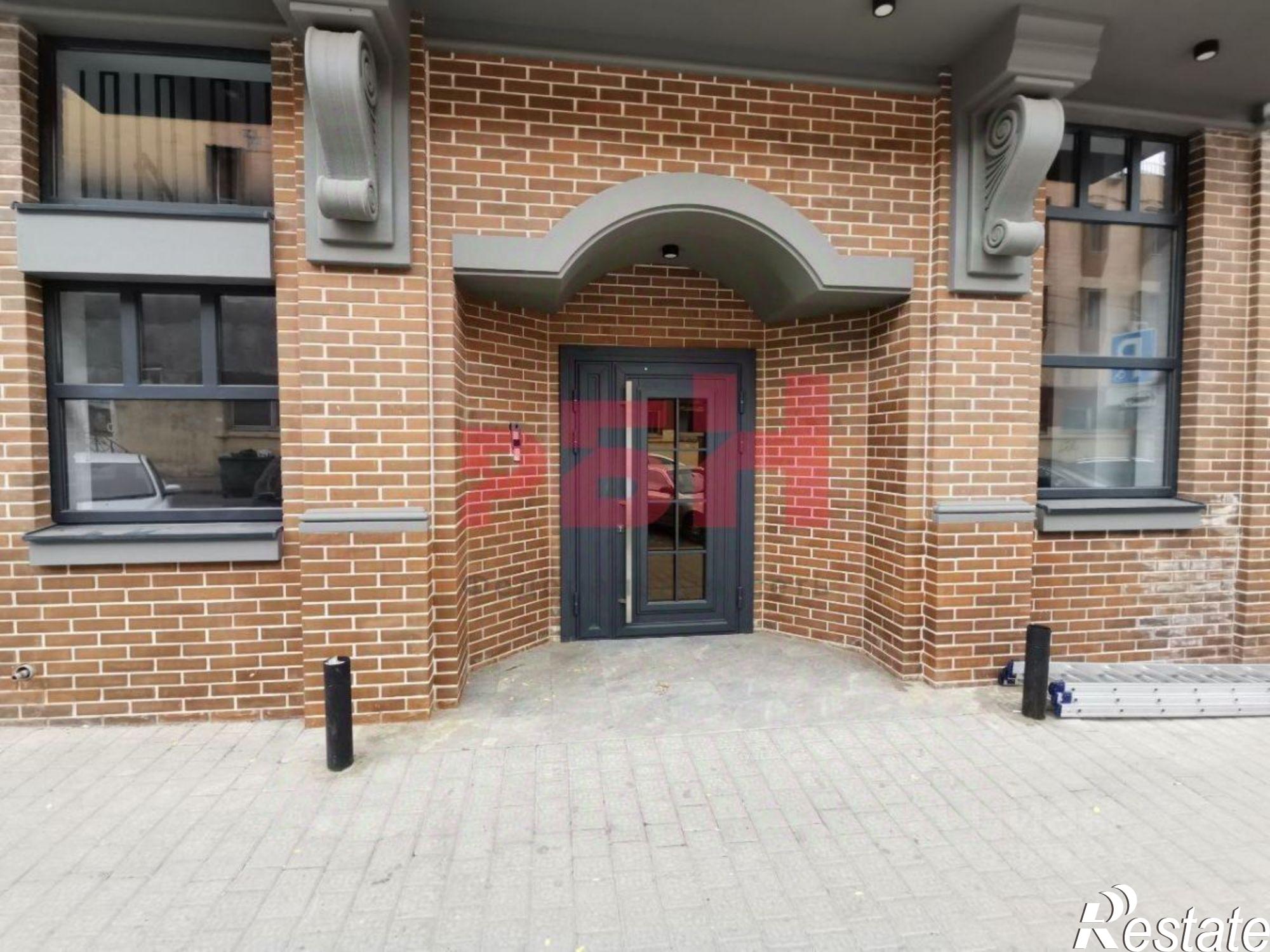 Купить торговое помещение за 150 000 000 рублей на Социалистическая улица, 134А