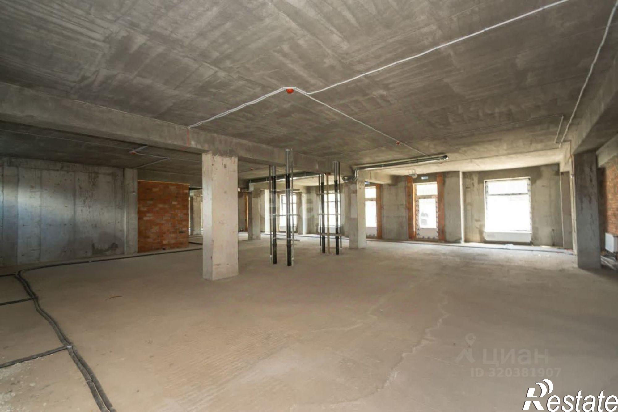 Купить помещение свободного назначения за 42 350 000 рублей на ул 2-я Володарского, 146