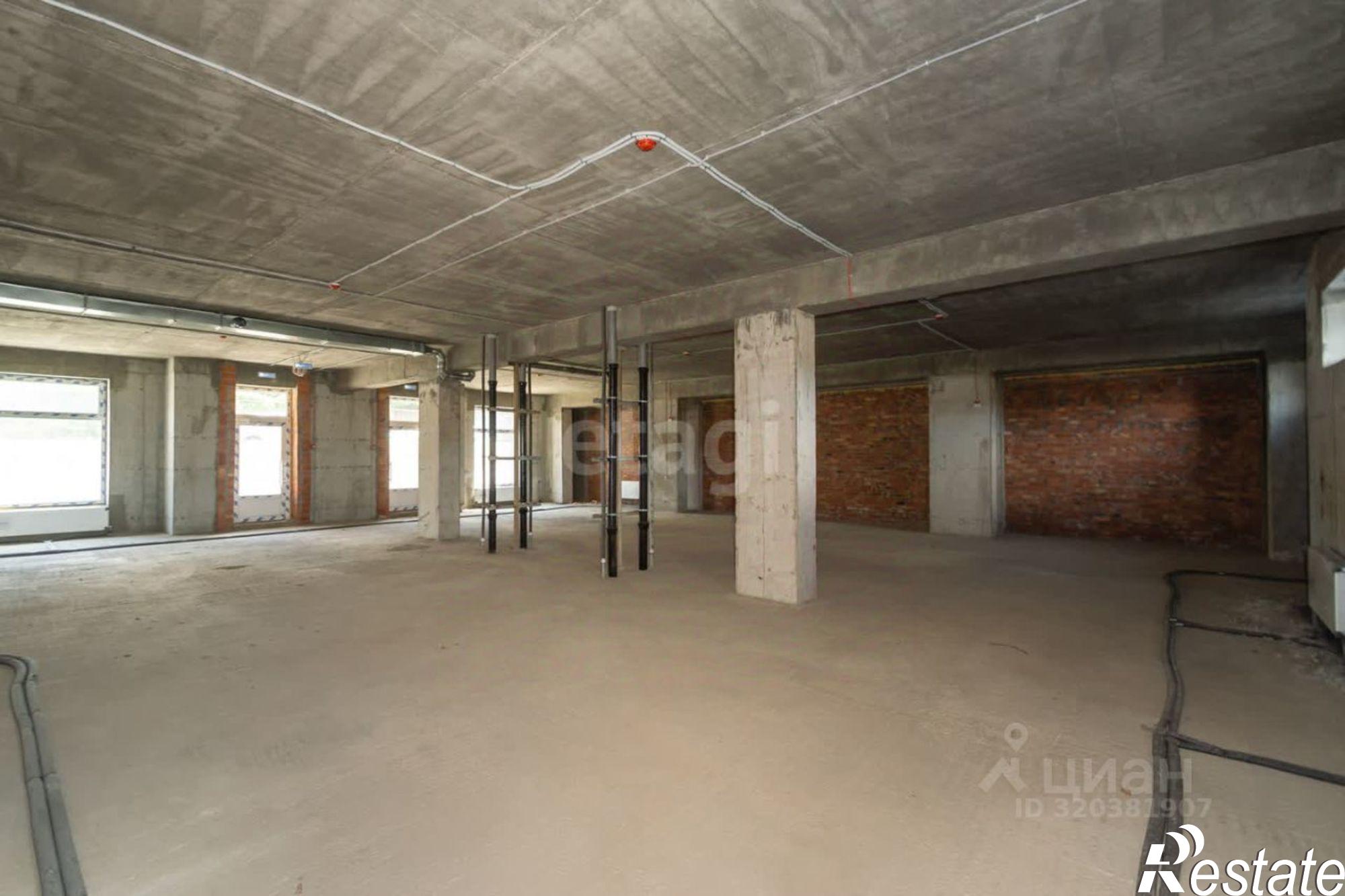 Купить помещение свободного назначения за 42 350 000 рублей на ул 2-я Володарского, 146