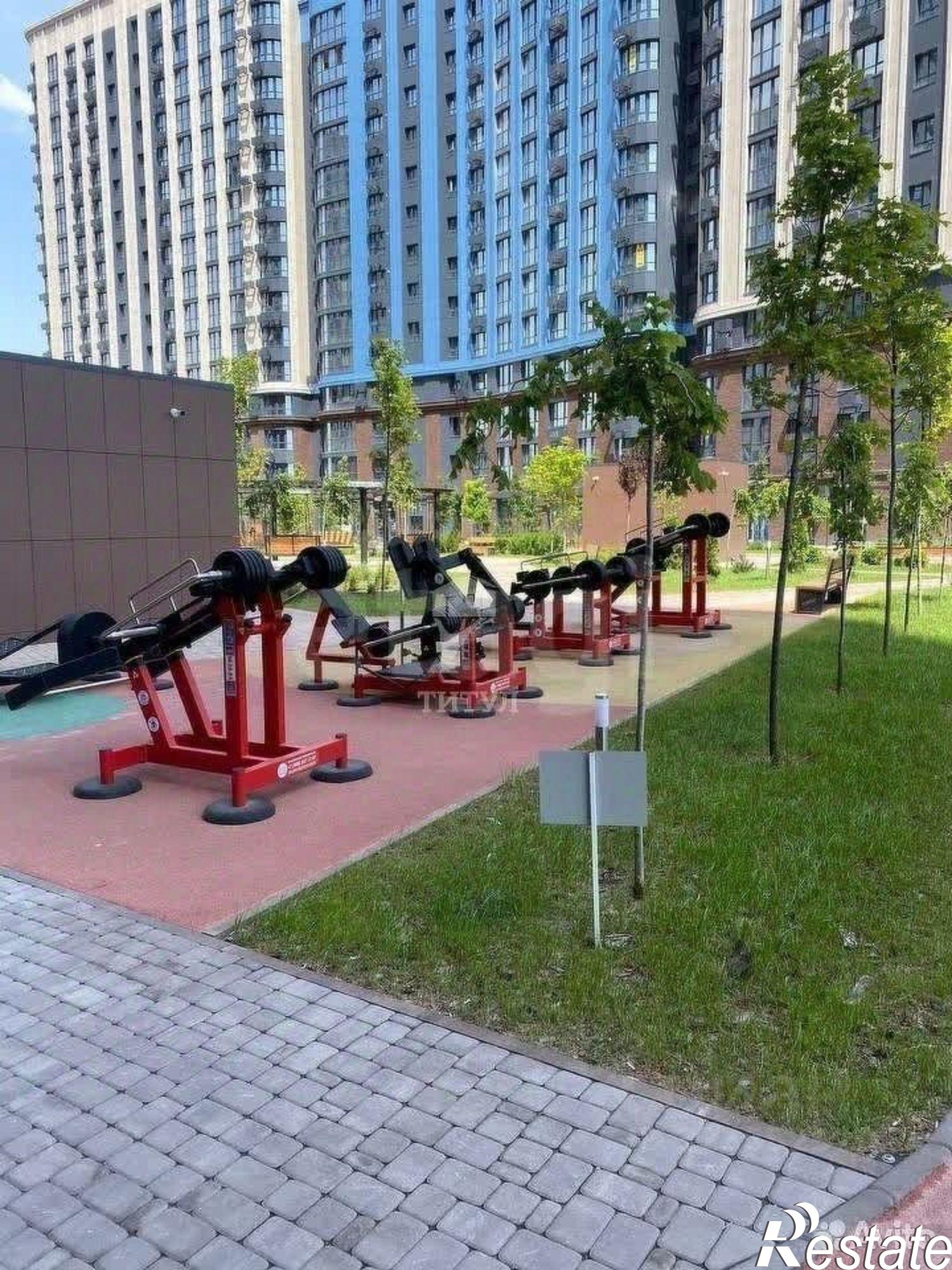 Купить гараж, место в паркинге за 1 695 660 рублей