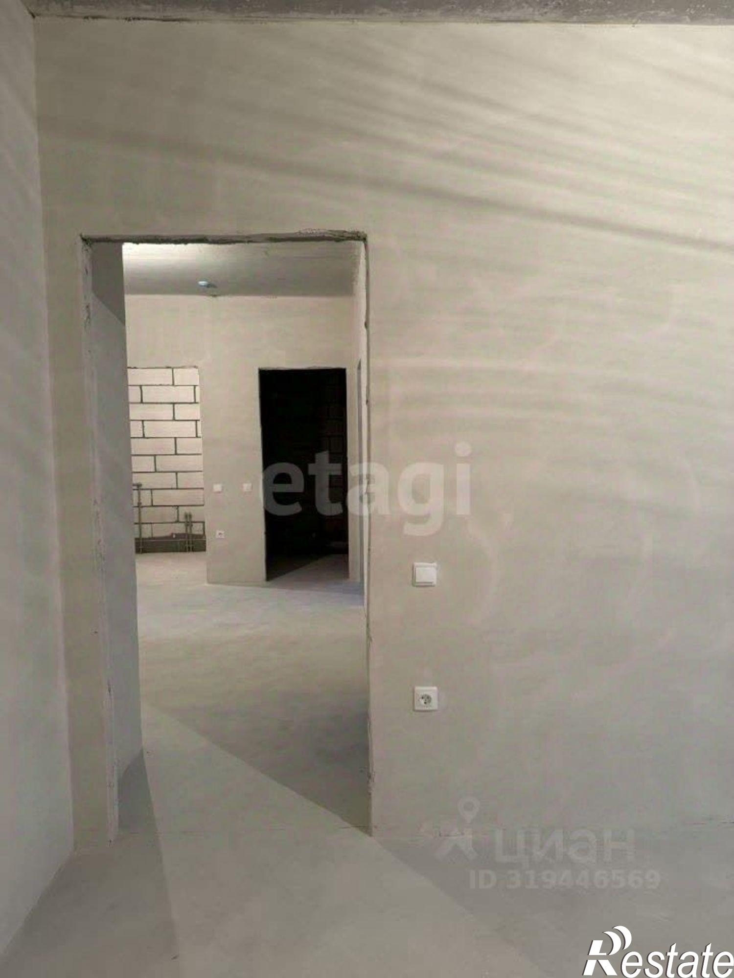 Купить квартиру за 12 100 000 рублей на ул Бориса Слюсаря, 6/6 3