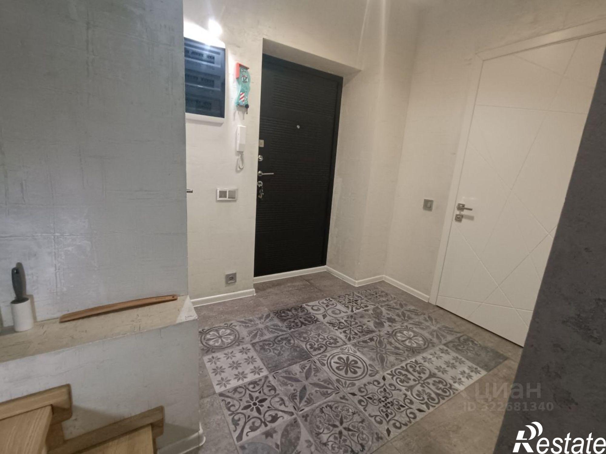 Купить квартиру за 15 500 000 рублей на ул Жмайлова, 4г