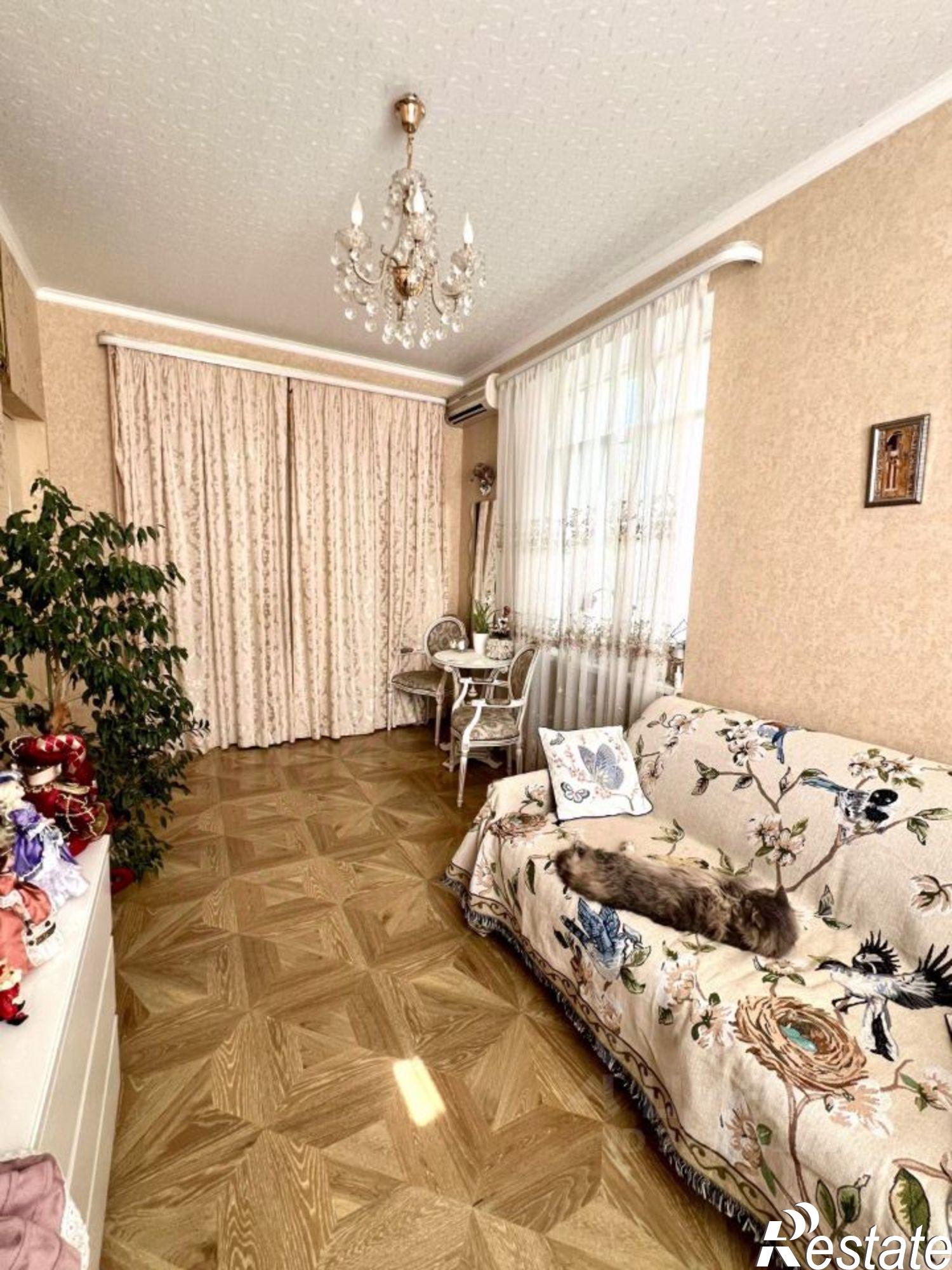 Купить квартиру за 12 300 000 рублей на Соборный переулок, 35/140