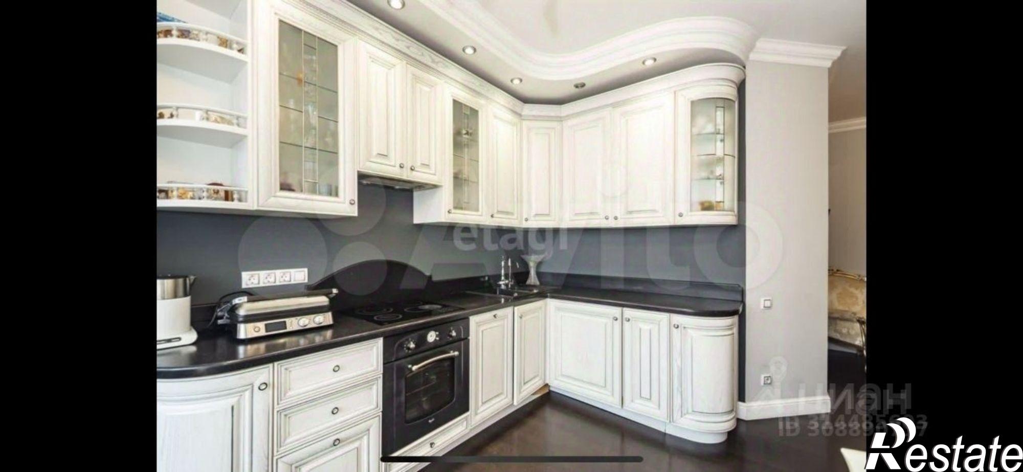 Купить квартиру за 10 500 000 рублей на Университетский пер, 68