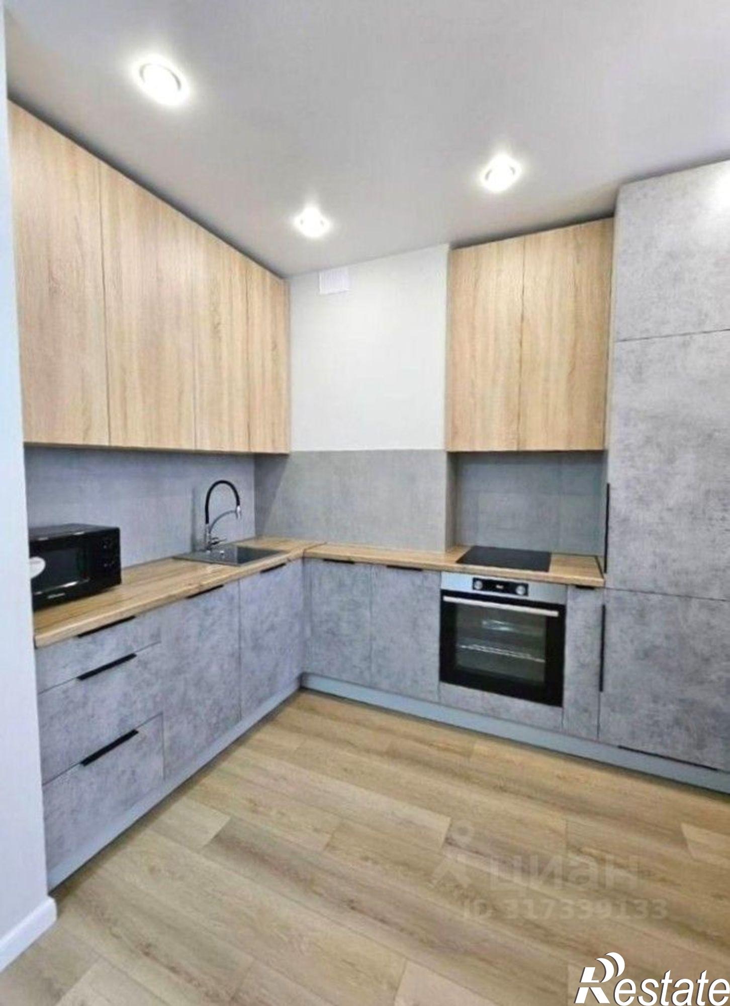 Купить квартиру за 10 290 000 рублей на проспект Соколова, 35