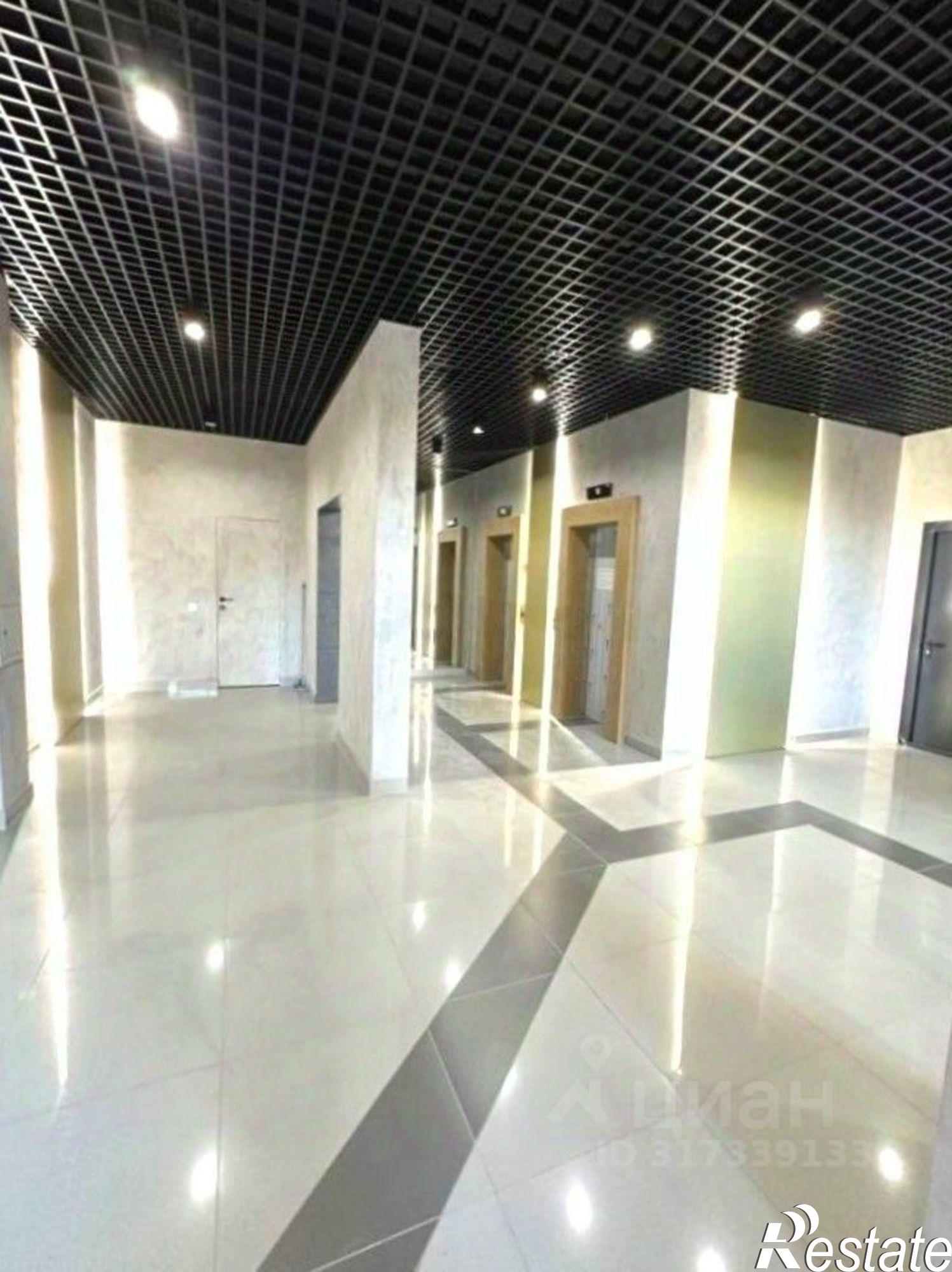 Купить квартиру за 10 290 000 рублей на проспект Соколова, 35