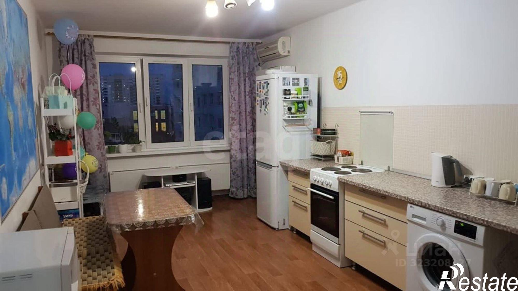 Купить квартиру за 10 300 000 рублей на Драгунская улица, 10