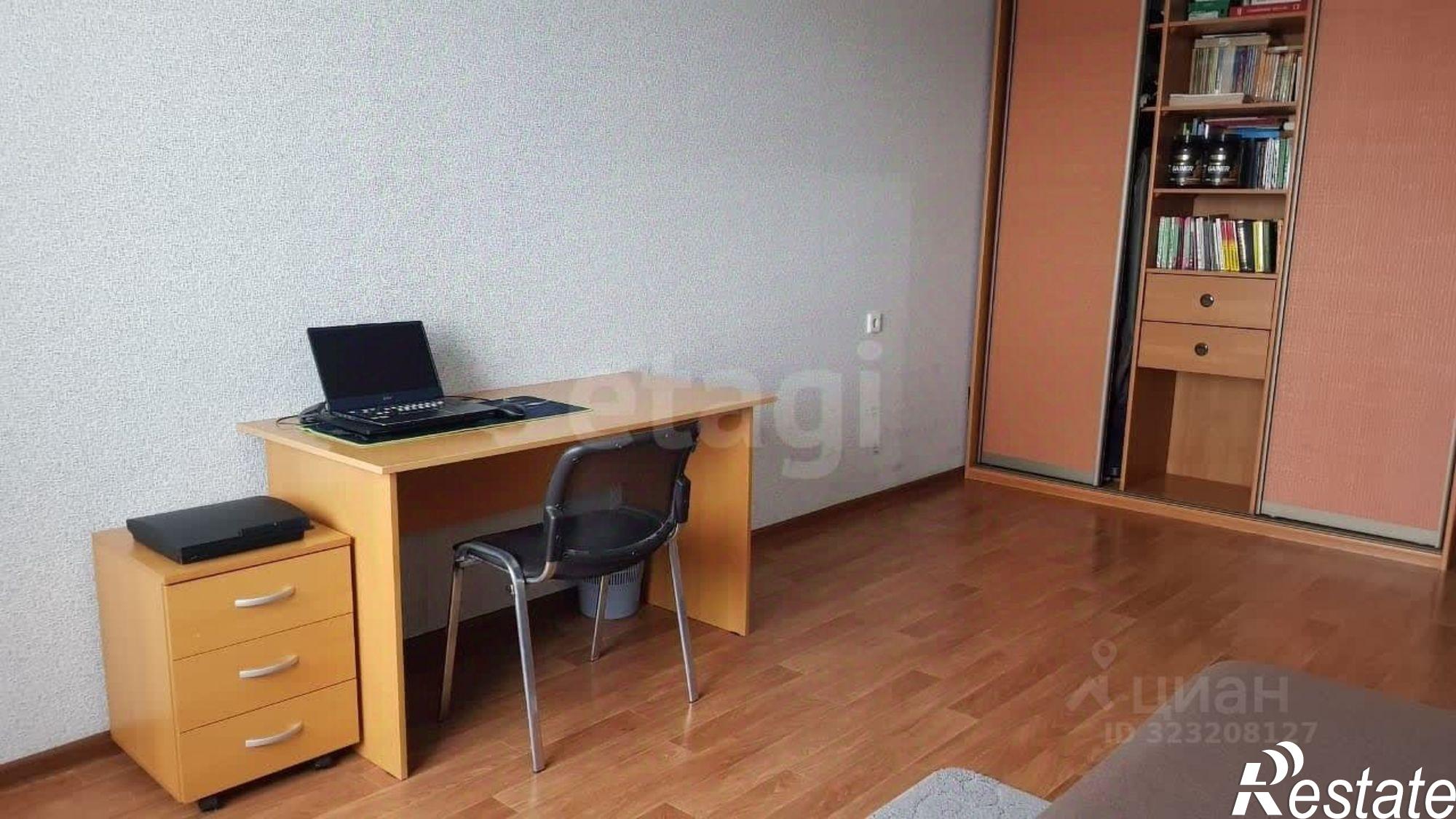 Купить квартиру за 10 300 000 рублей на Драгунская улица, 10