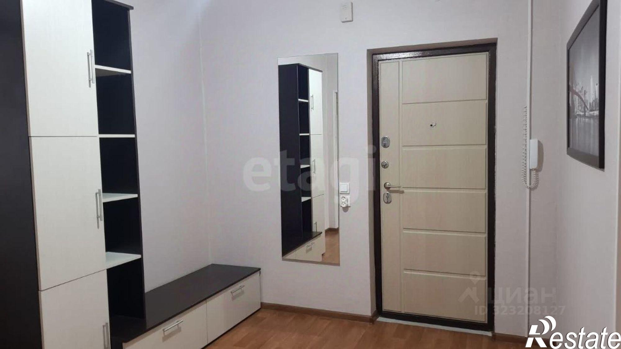 Купить квартиру за 10 300 000 рублей на Драгунская улица, 10