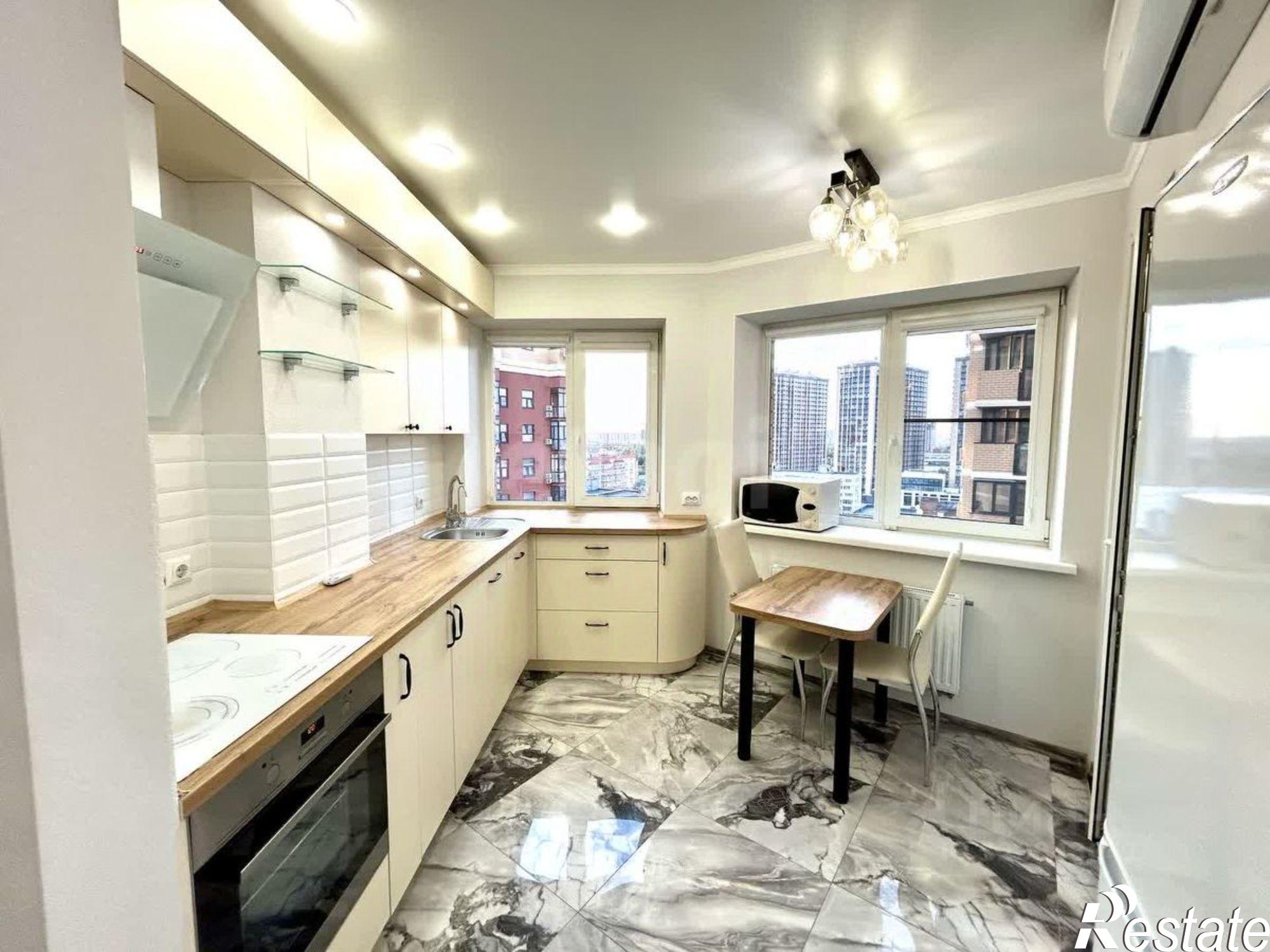 Купить квартиру за 12 838 000 рублей на улица Максима Горького, 256