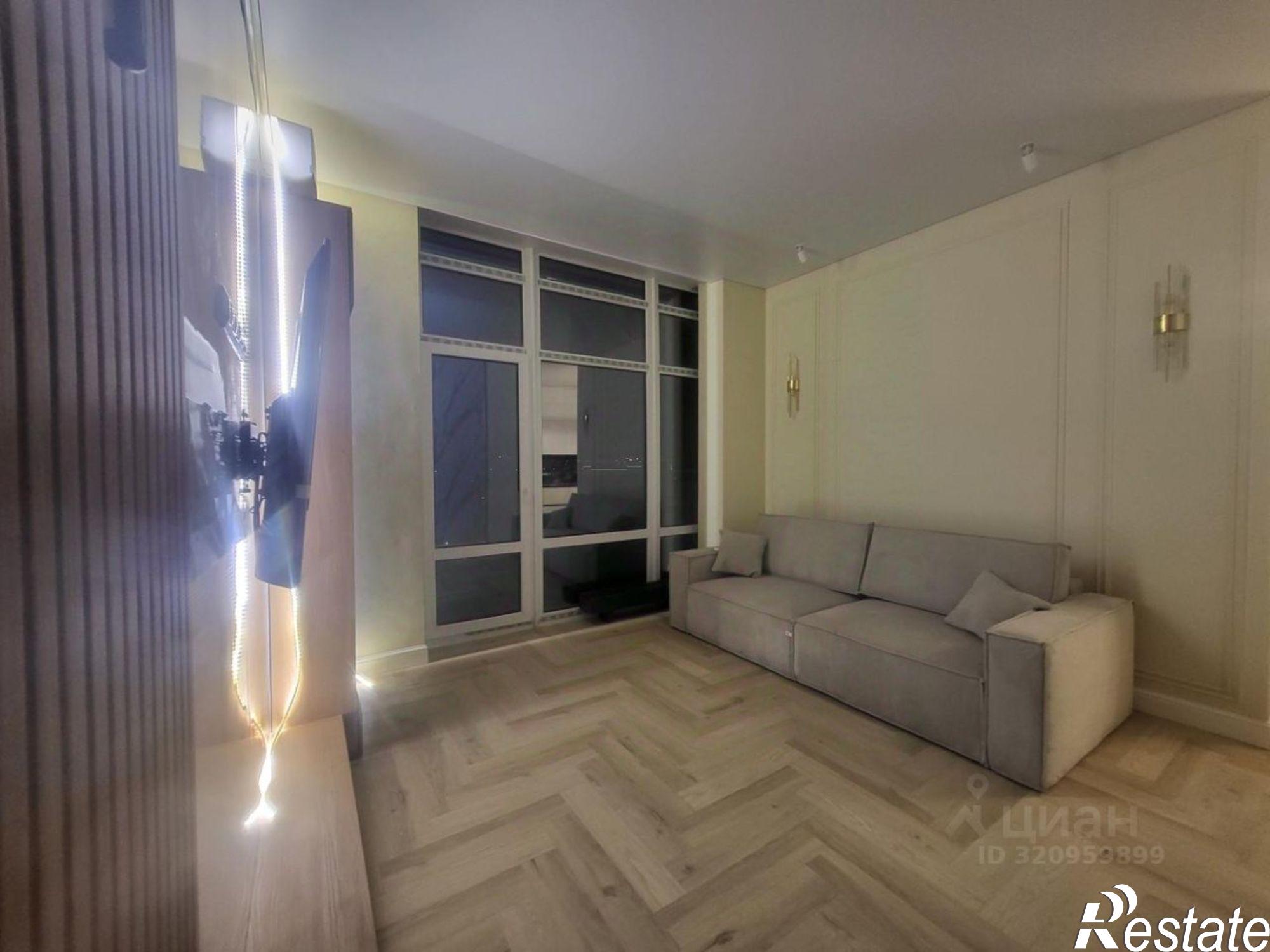 Купить квартиру за 14 990 000 рублей на улица 8-го Марта, 18