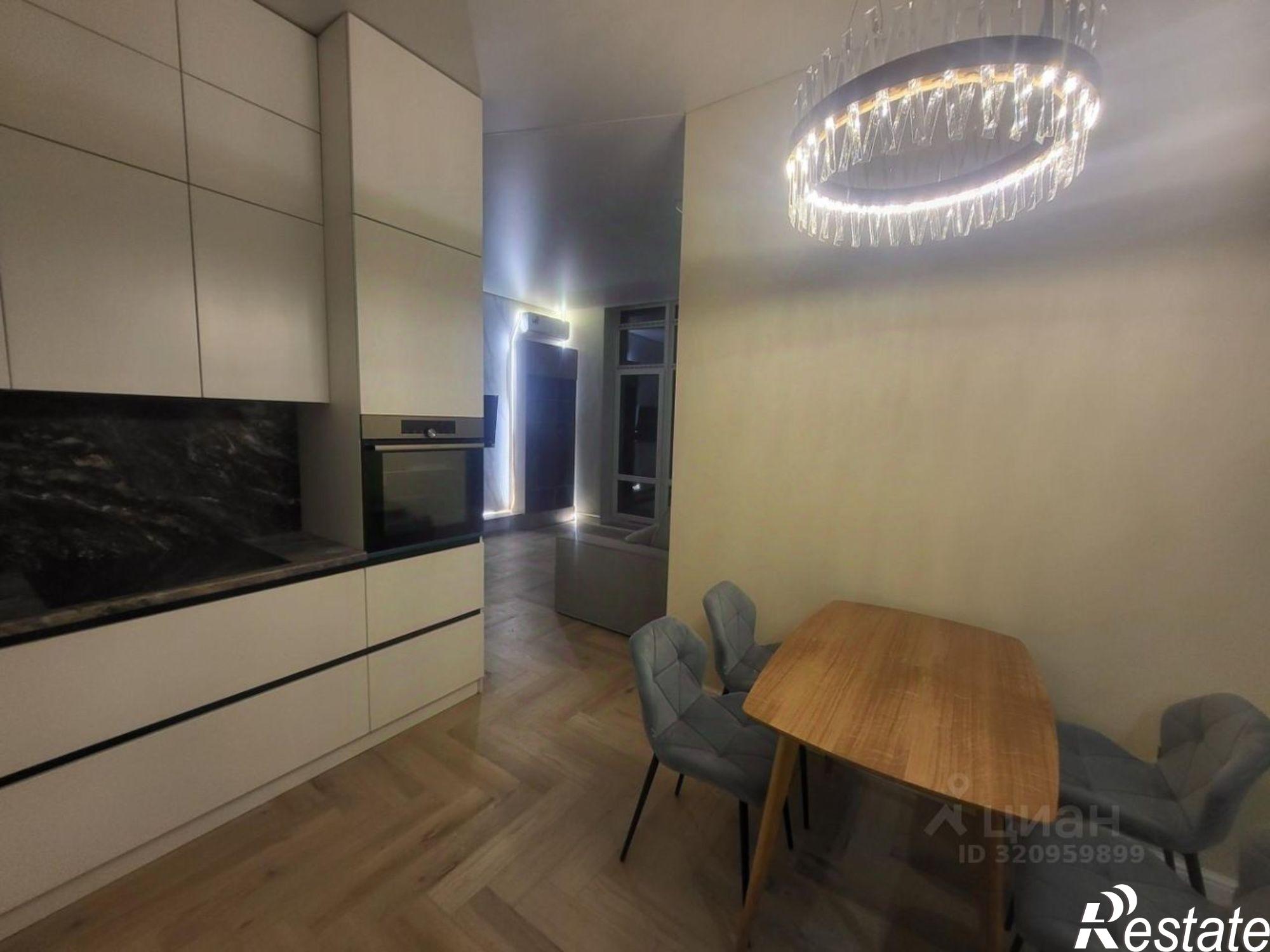 Купить квартиру за 14 990 000 рублей на улица 8-го Марта, 18