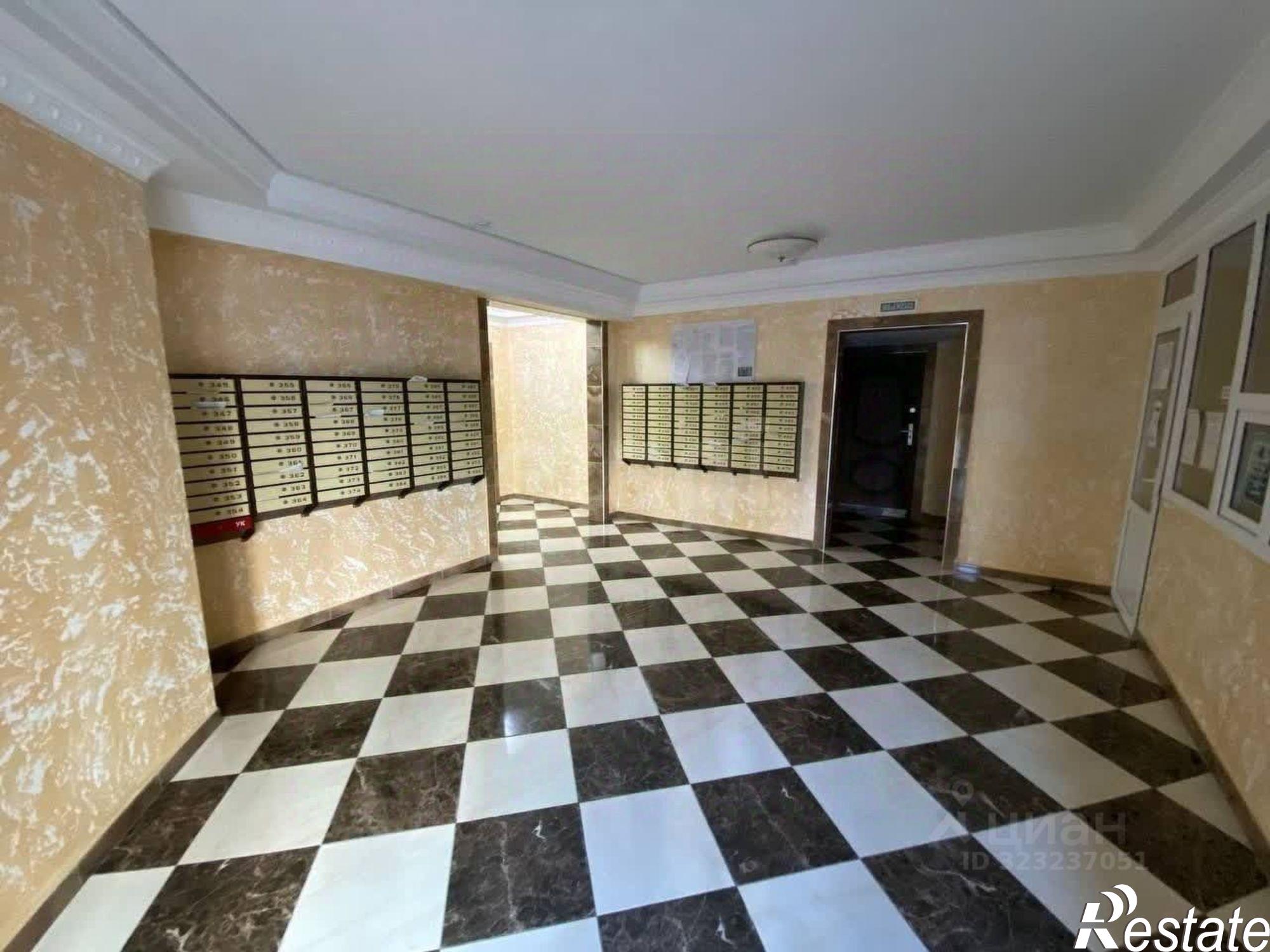 Купить квартиру за 15 200 000 рублей на ул 35-я линия, 87